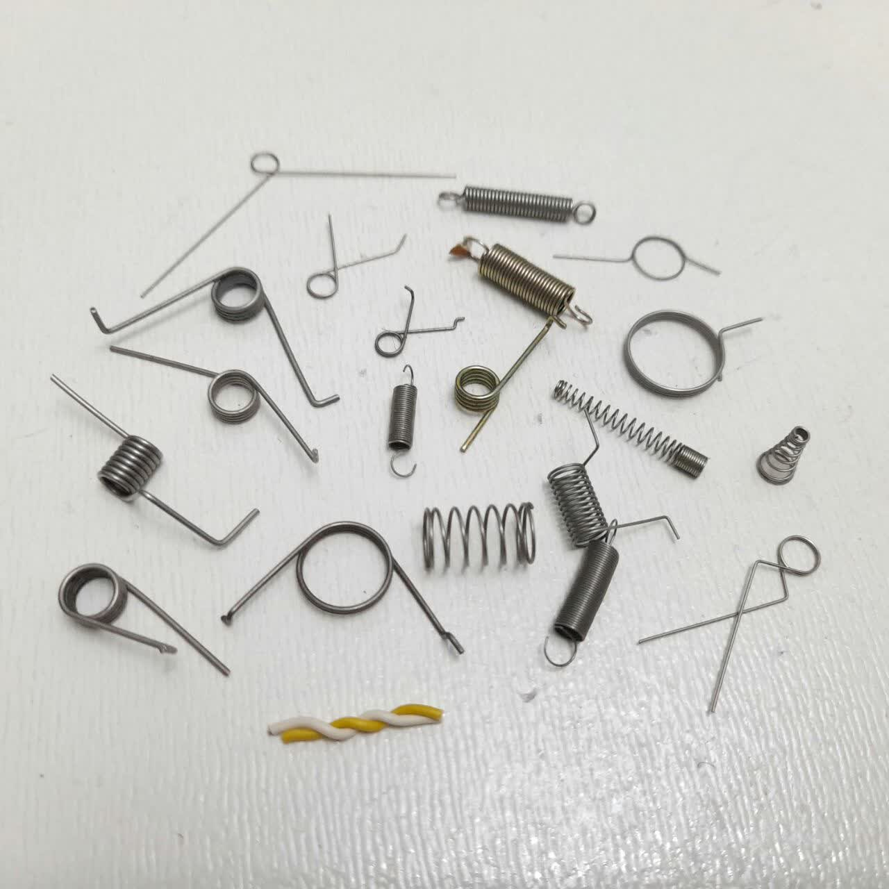 قطعات رادیوضبط (فنر) 20 عدد