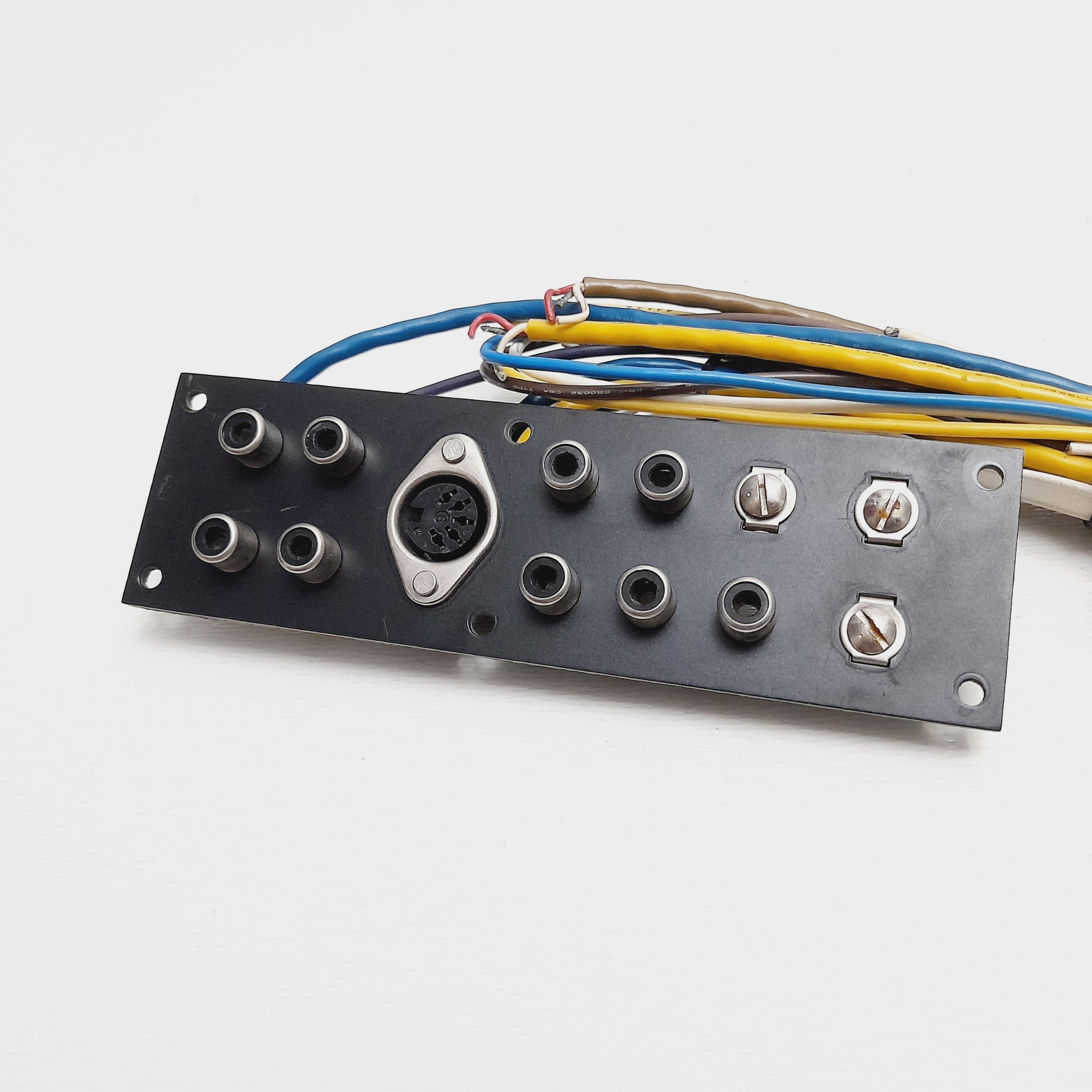 قطعات رادیوضبط (جک/فیش) کد1