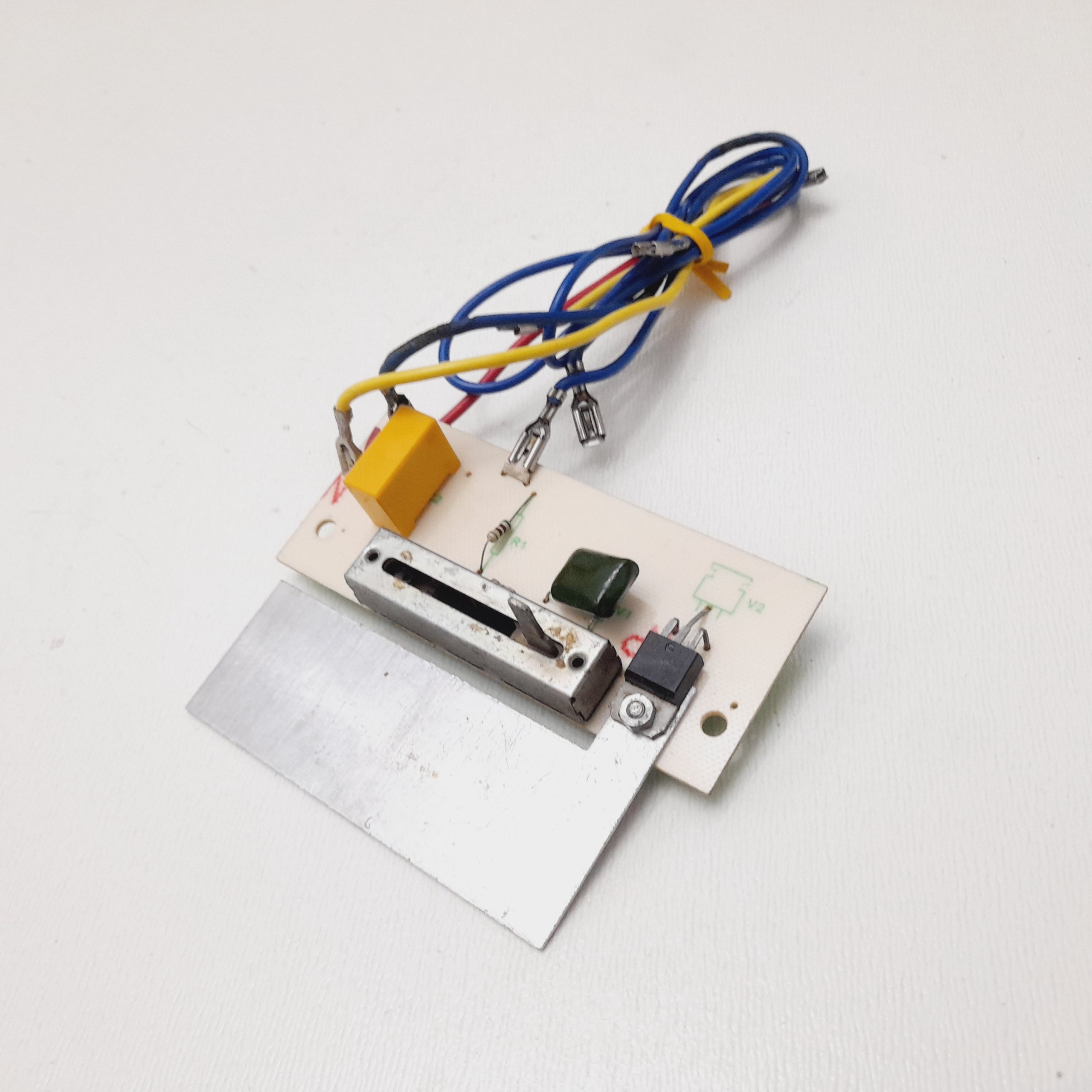 برد دیمر جاروبرقی