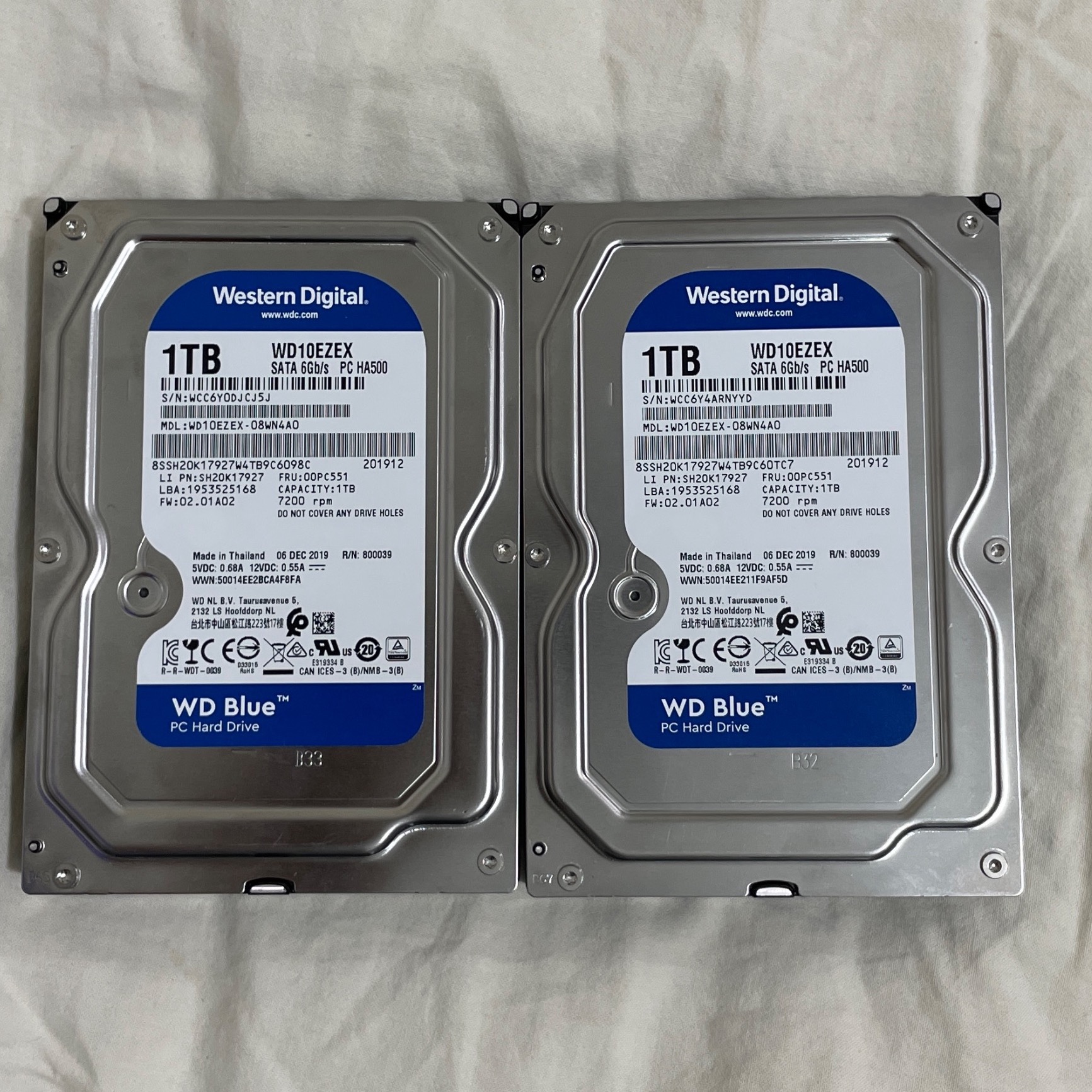 مزایده دو عدد هارد یک ترابایت زیر قیمت