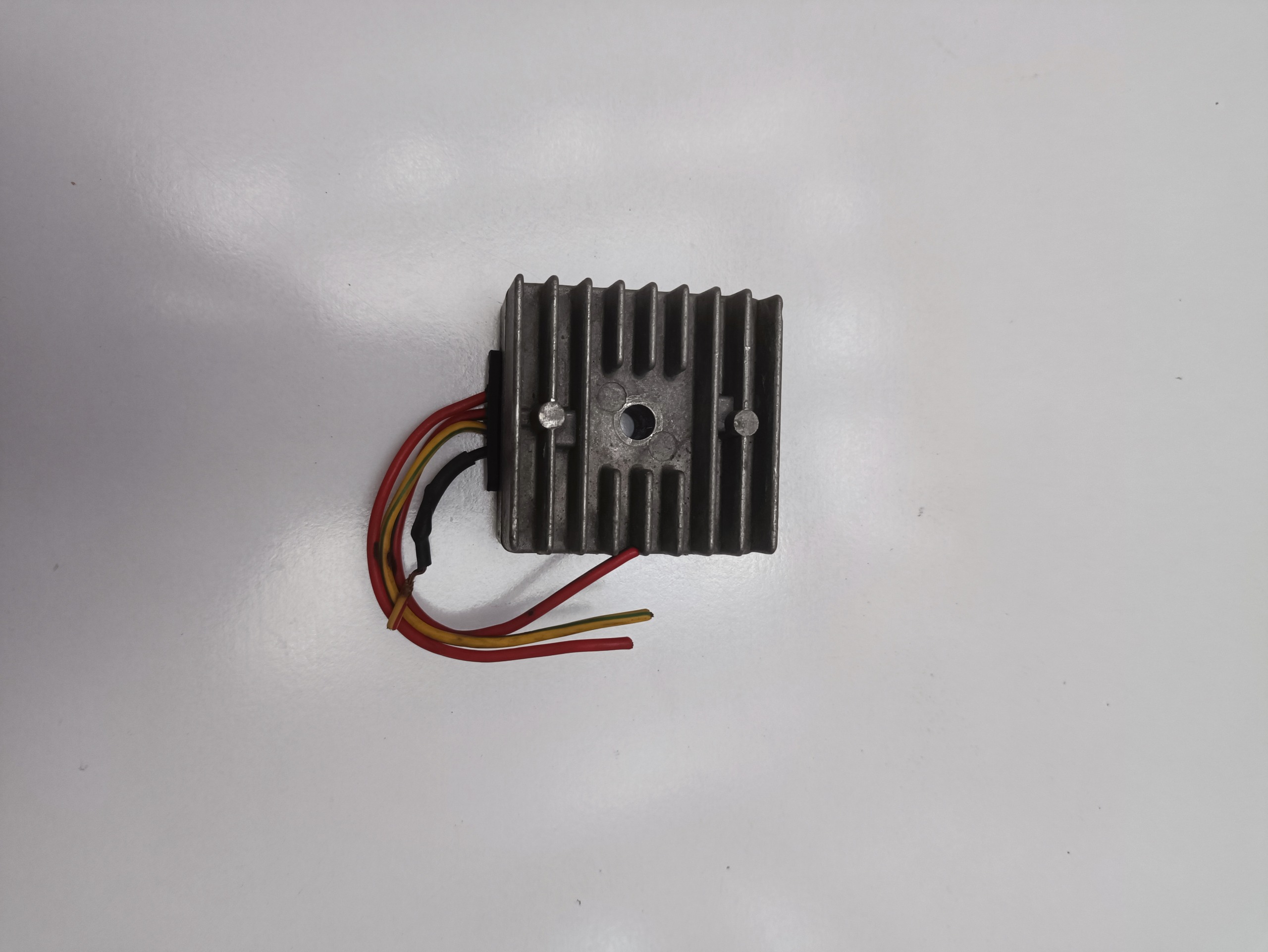 شارژر سوزوکی x7250