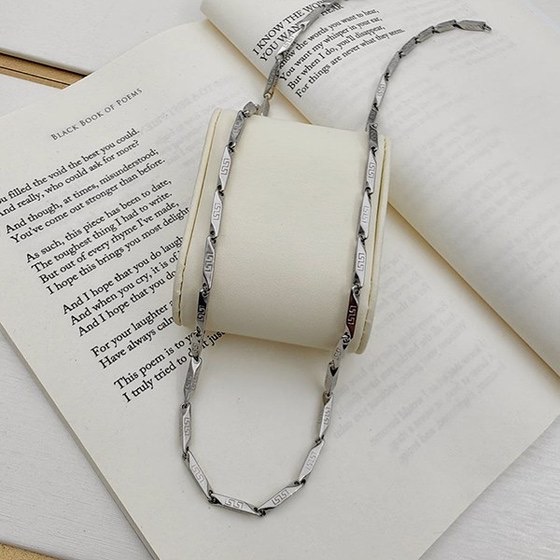 زنجیر کبریتی طرح ورساچ استیل و رنگ ثابت