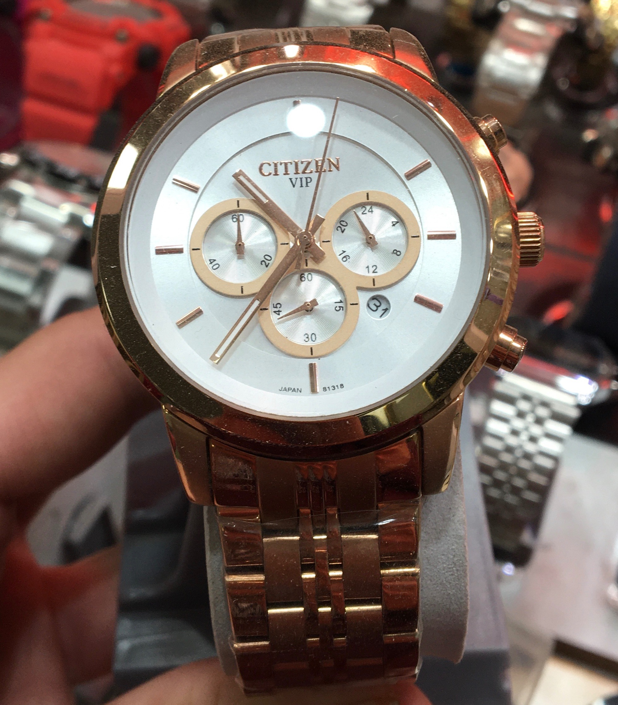 ساعت مچی مردانه برند سیتیزن سه موتور فعال