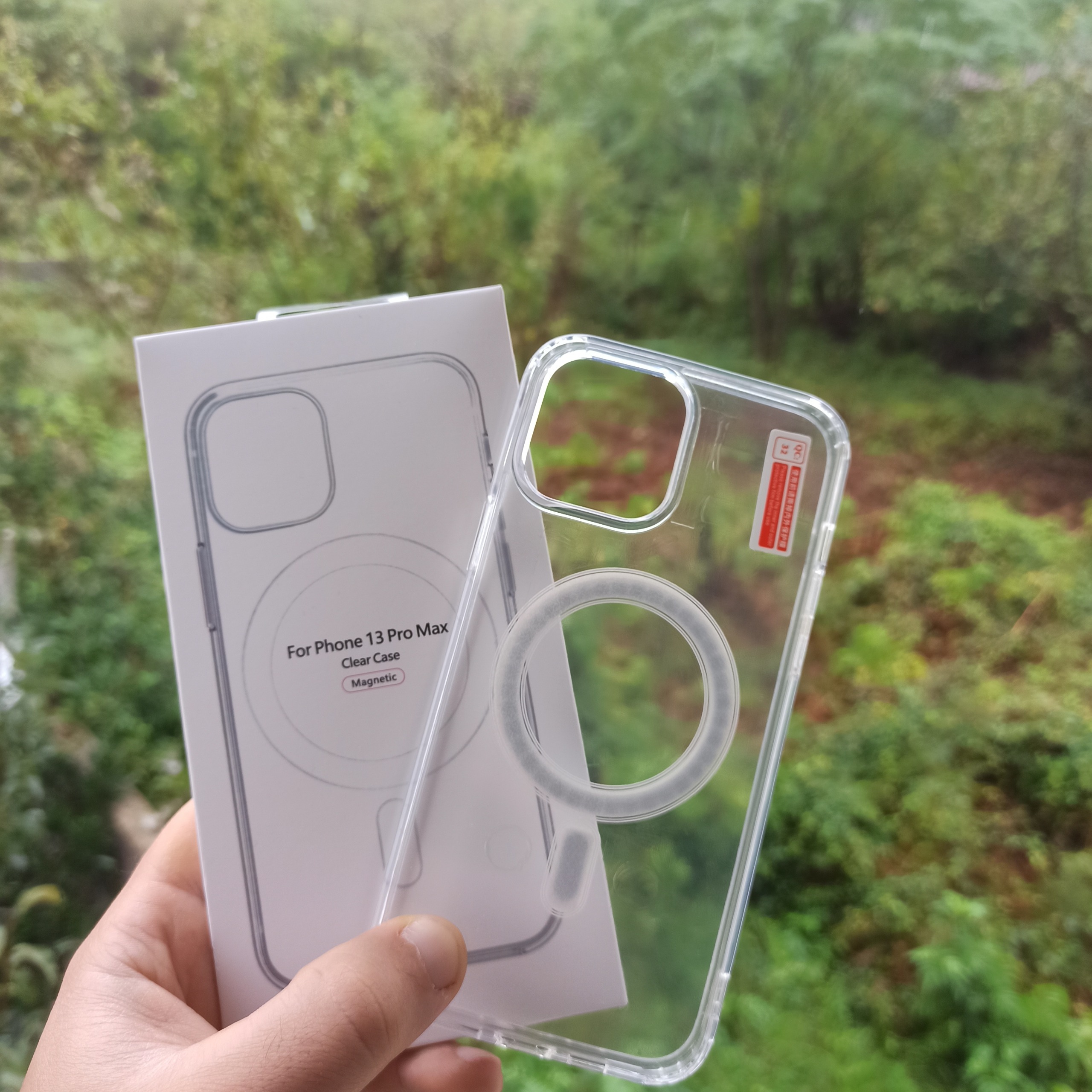 قاب آیفون 13پرومکس مگ سیف