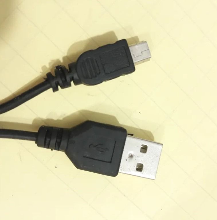 کابل مینی یو اس بی Mini USB سیم ذوذنقه ای