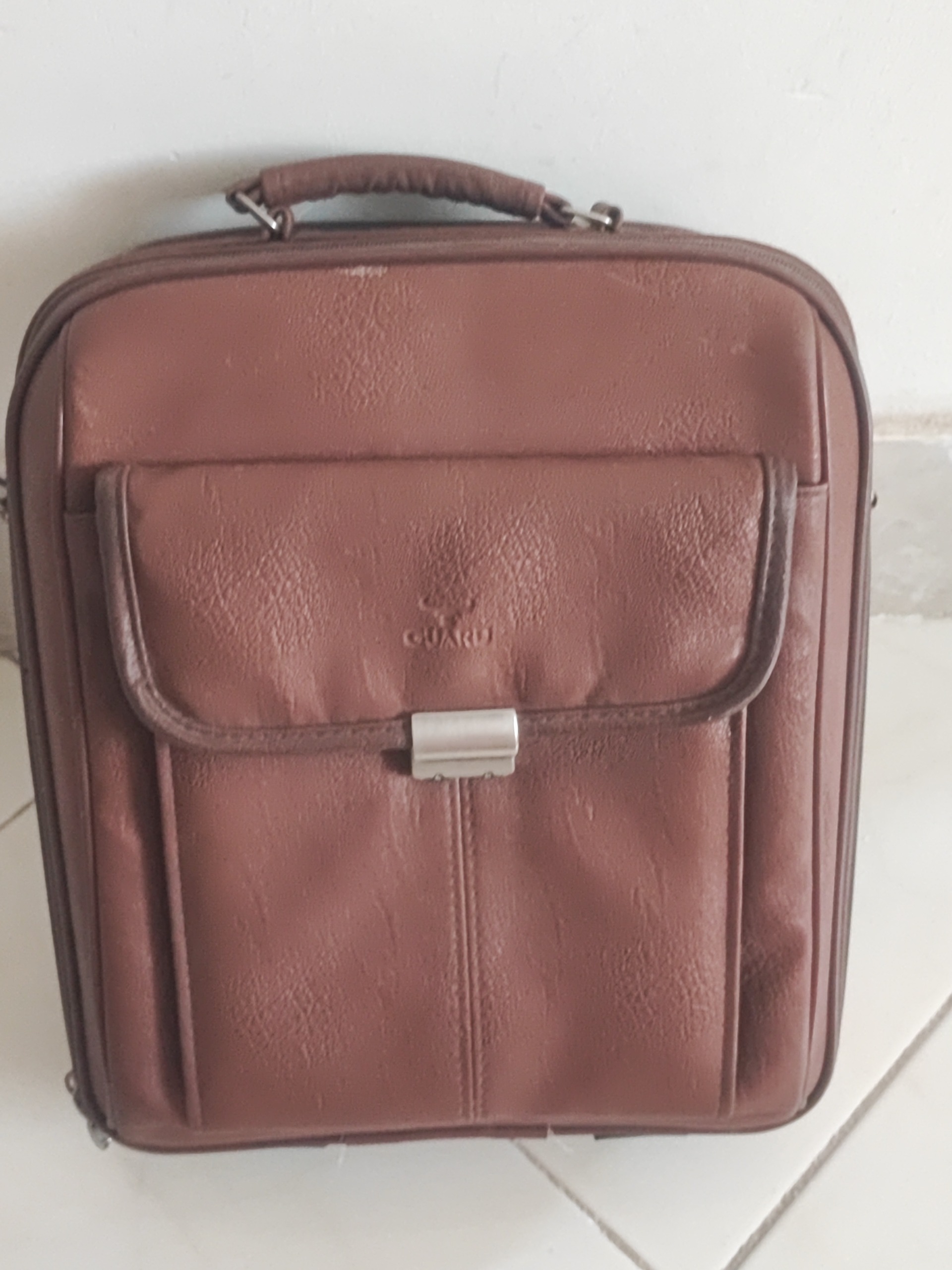 کیف اداری اسپرت