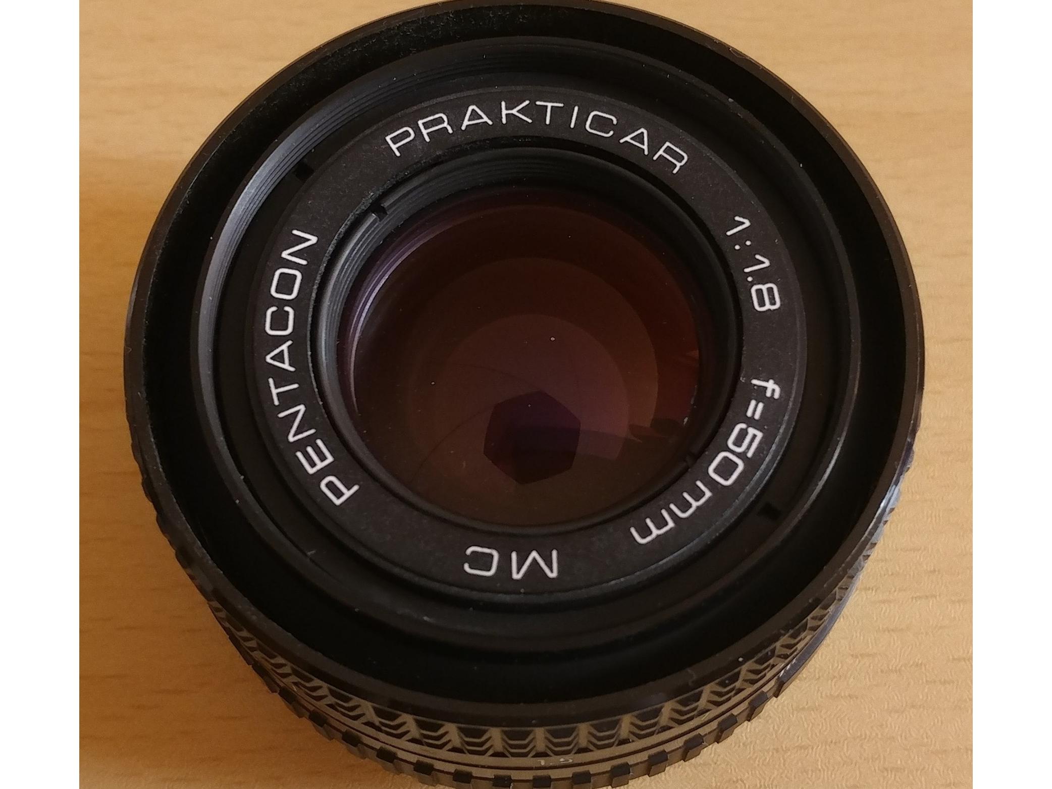 PENTACON PRAKTICAR 50mm f1.8