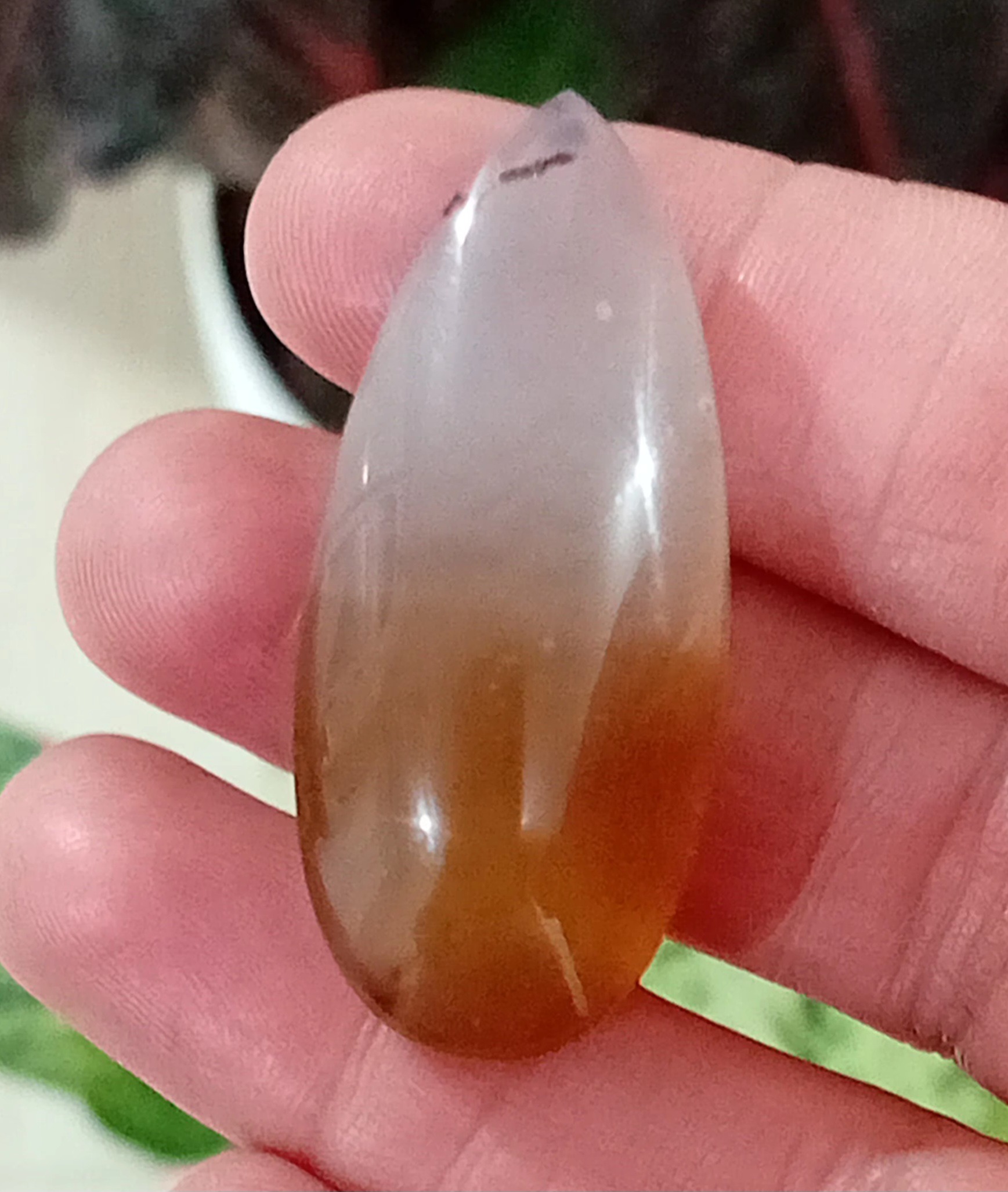 نگین عقیق عسلی