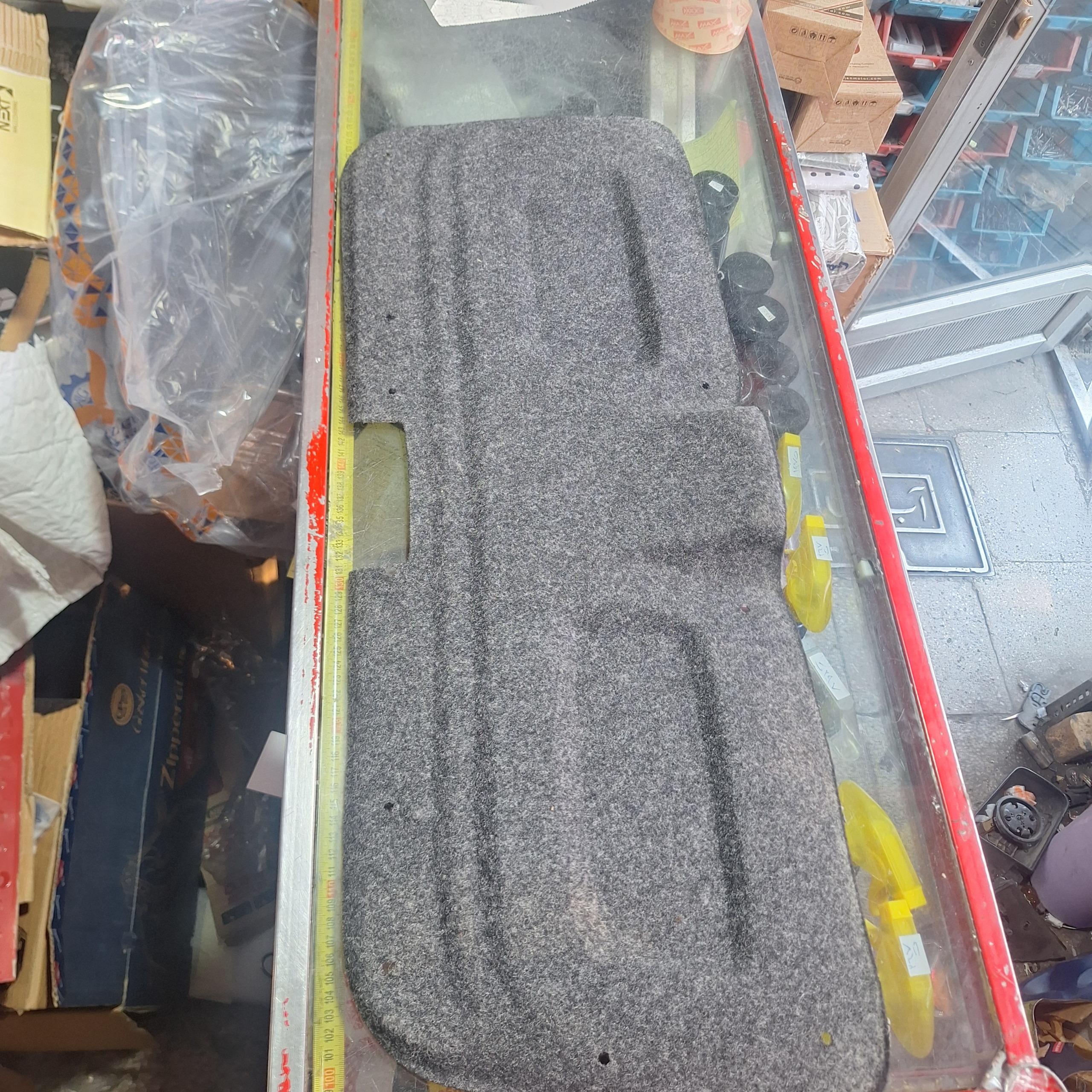 موکت درب صندوق پراید 141