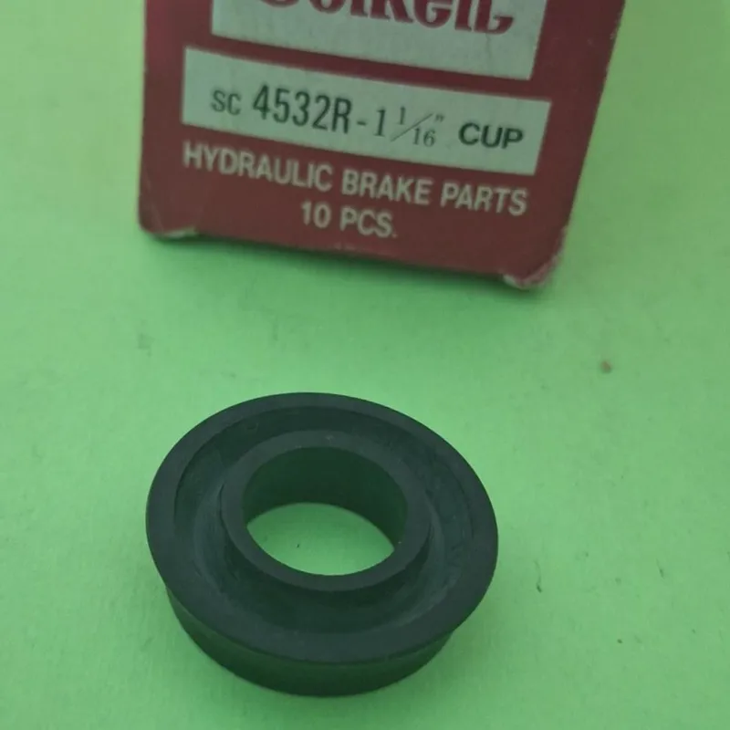 لوازم ترمز چرخ اصل ژاپن سایز ( 1 _1/16 ) سوراخ دار