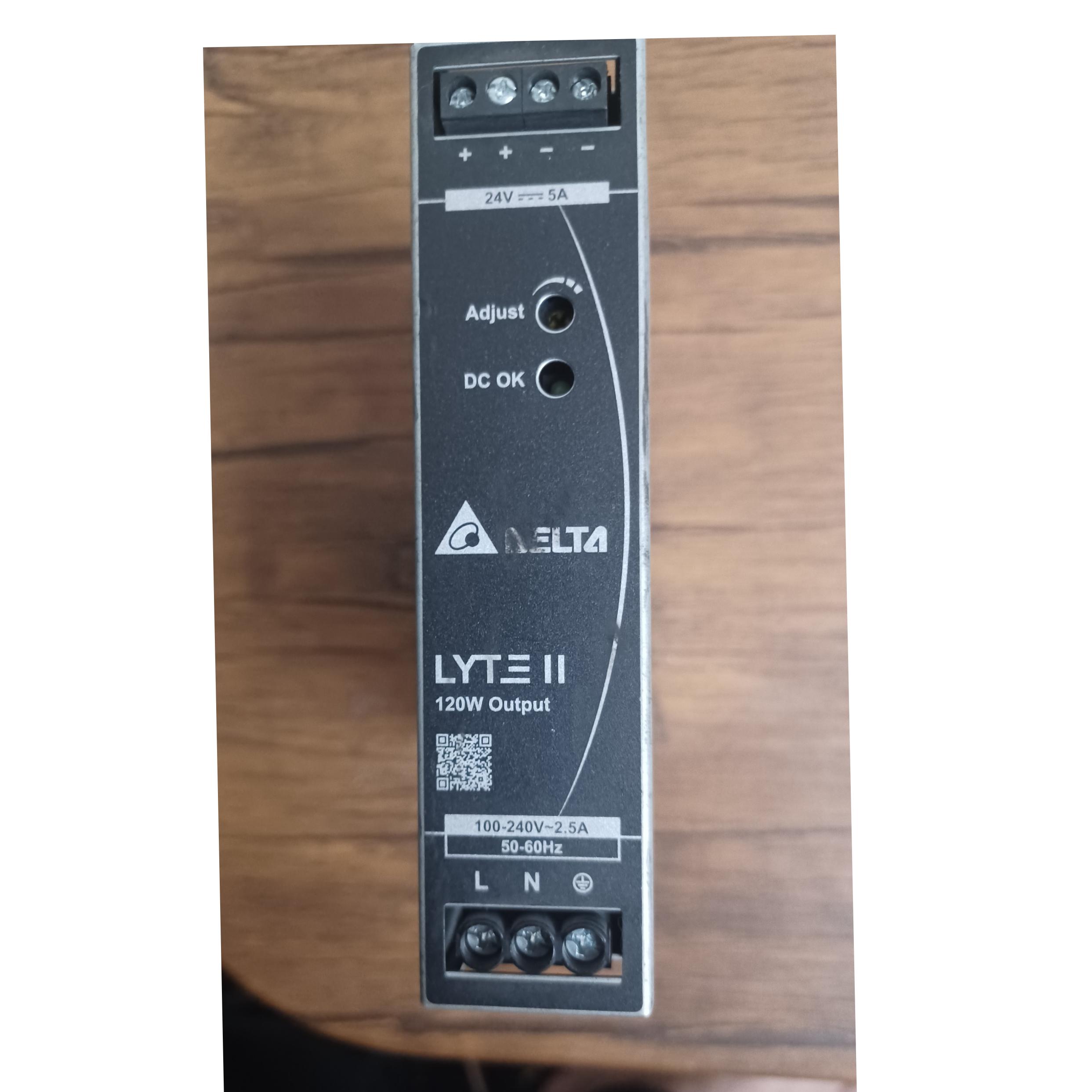 منبع تغذیه 24 ولت دلتا