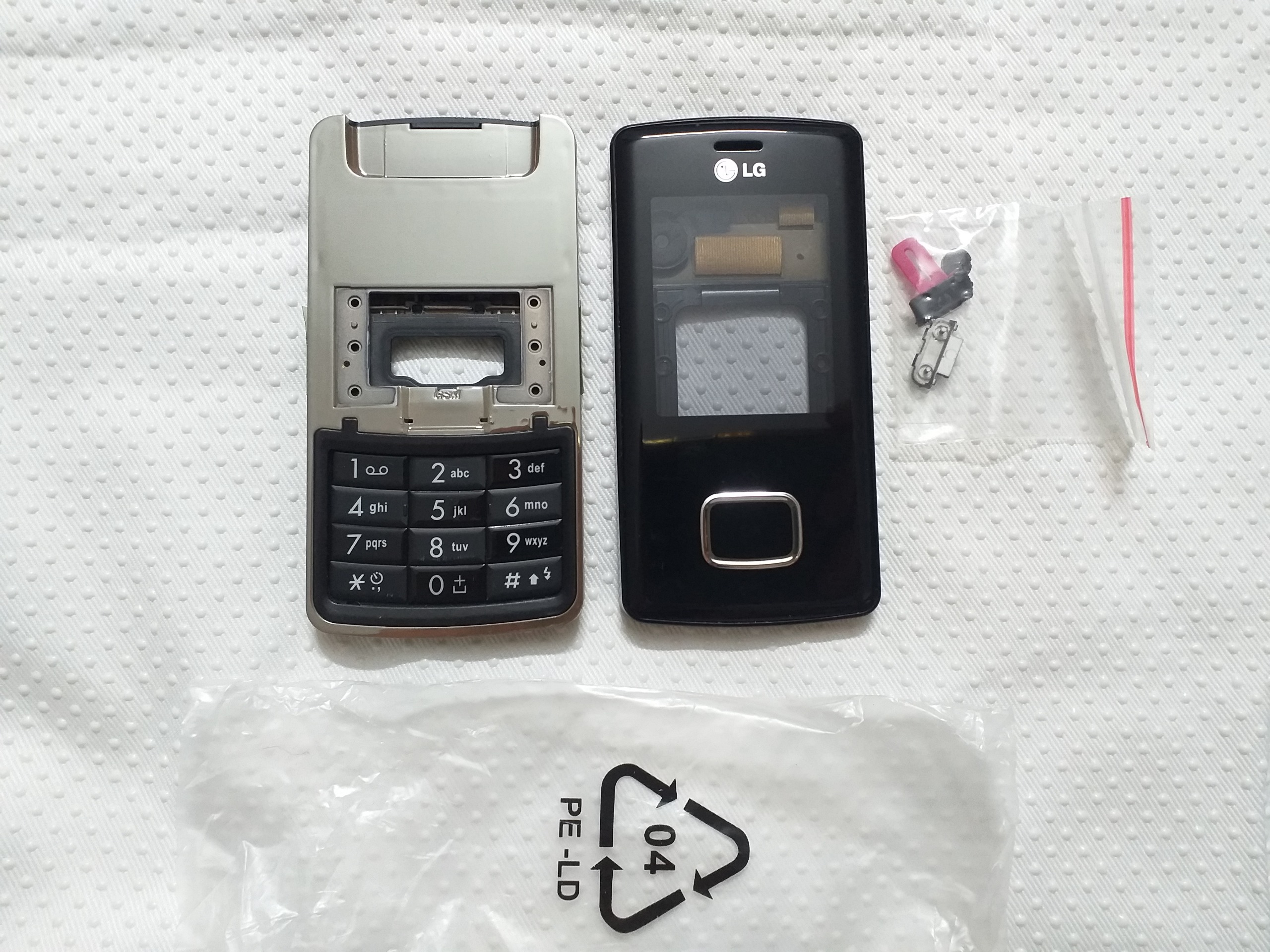 قاب و شاسی ال جی شکلات kG800. توضیحات خوانده شود