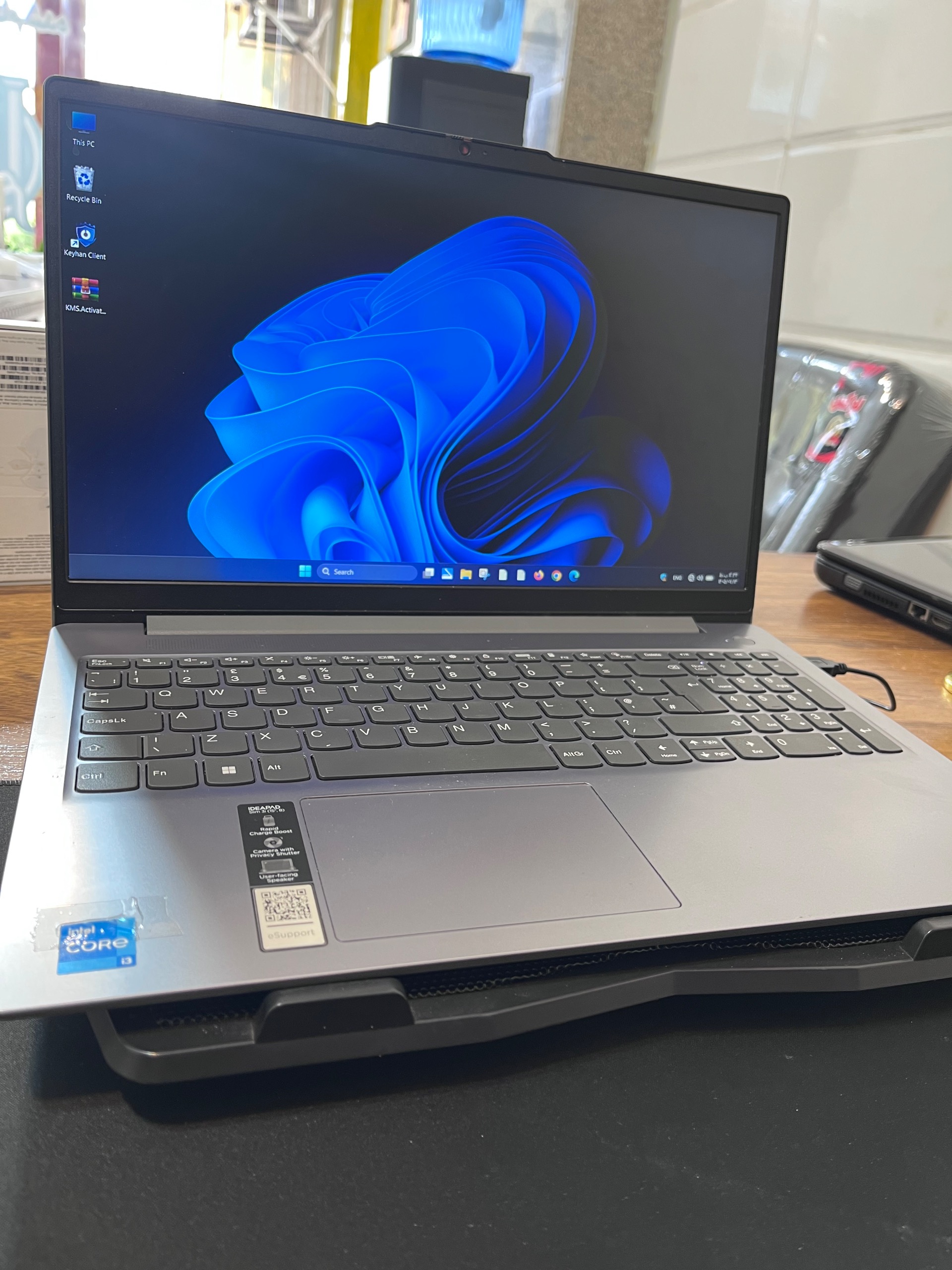 لپ تاپ lenovo slim3