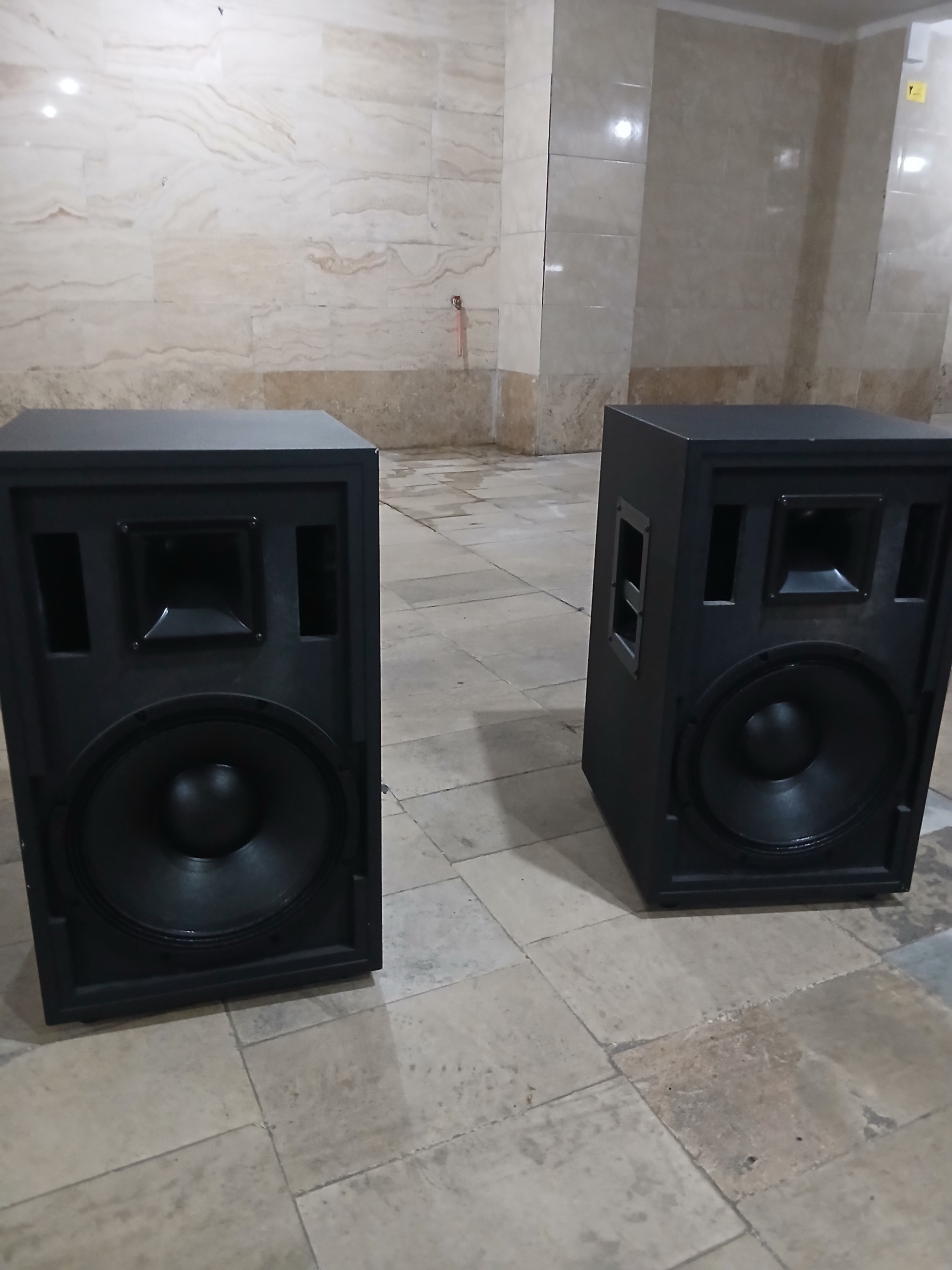 سیستم صوتی قدیمی