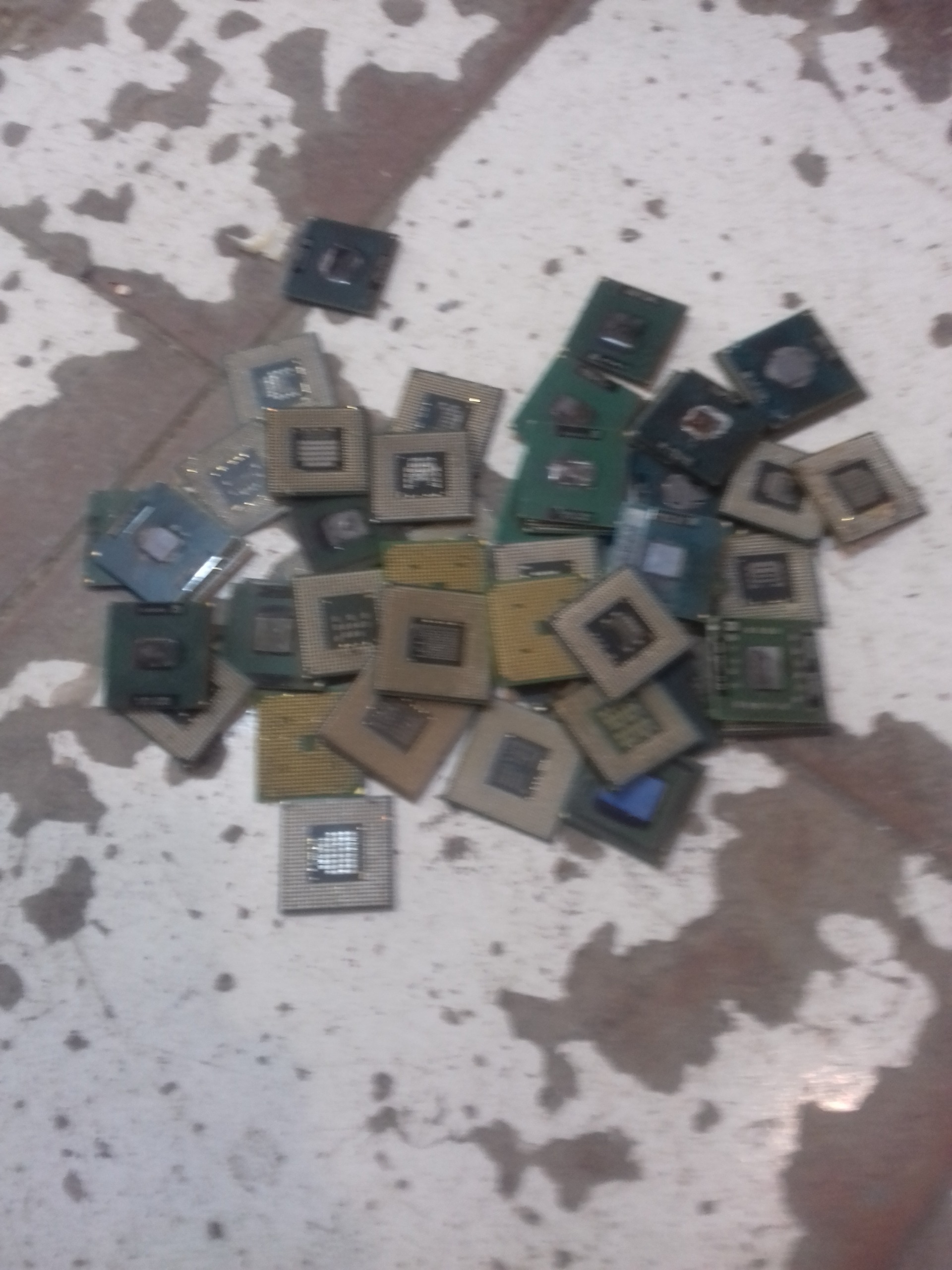 سی پی یو cpu پین طلا 49 عدد بدون فلز بازیافت