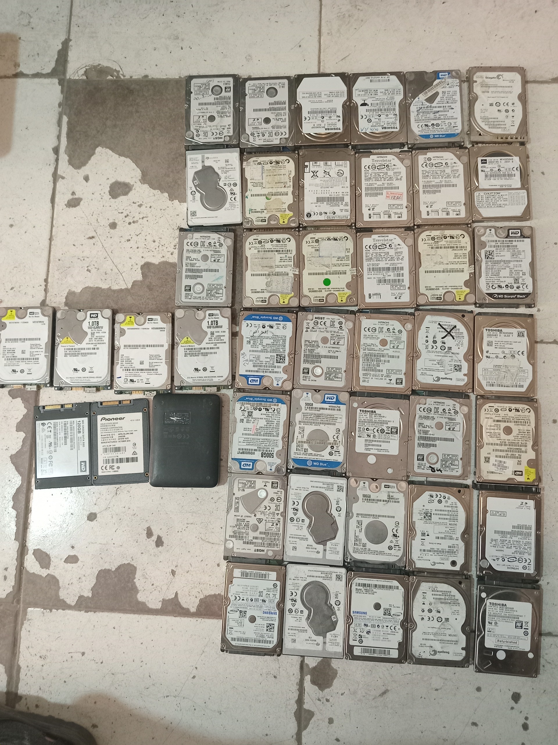 فروش 45 عدد هارد لپ تاپ(توضیحات) معیوب