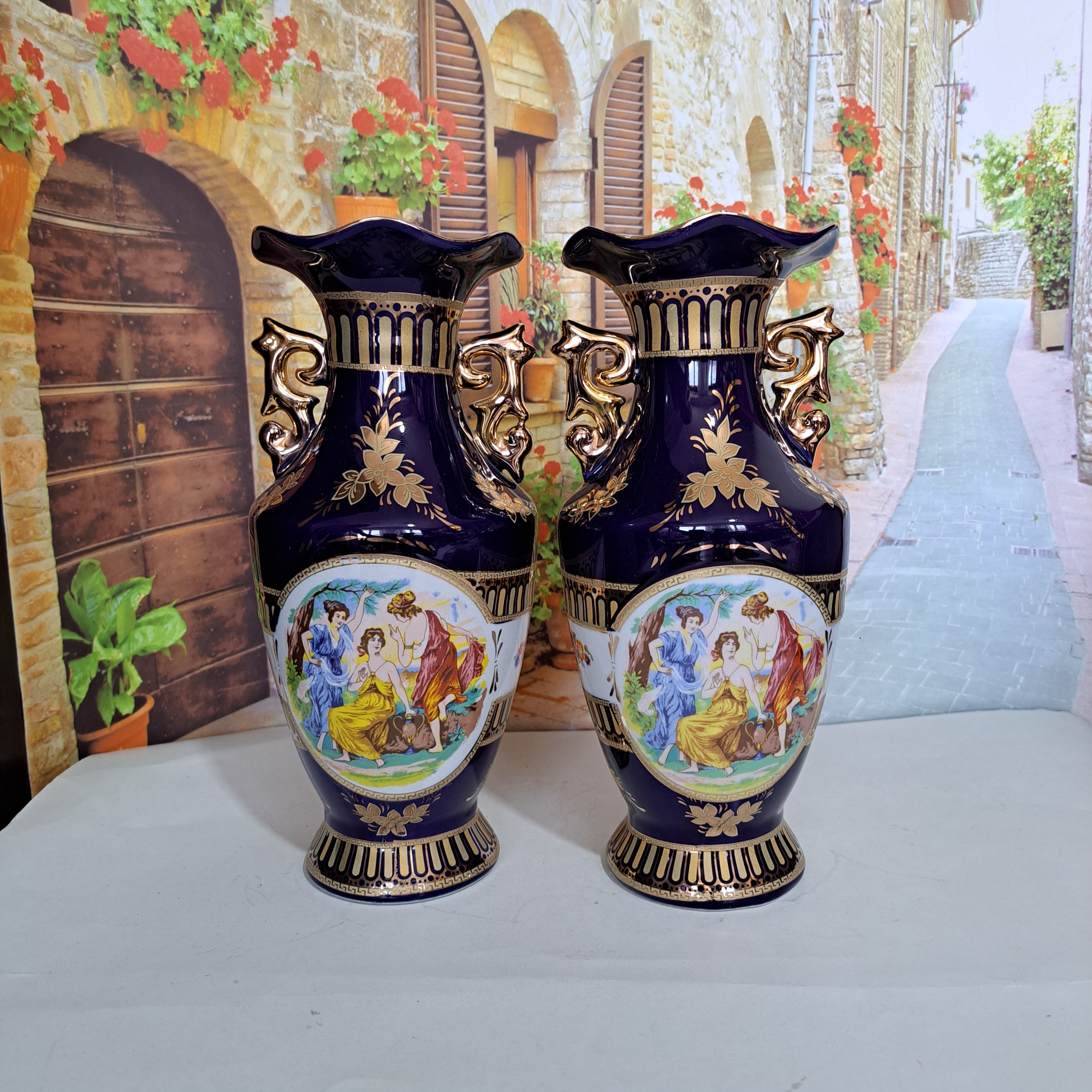 جفت گلدان سرمه ای بزرگ سه دختر