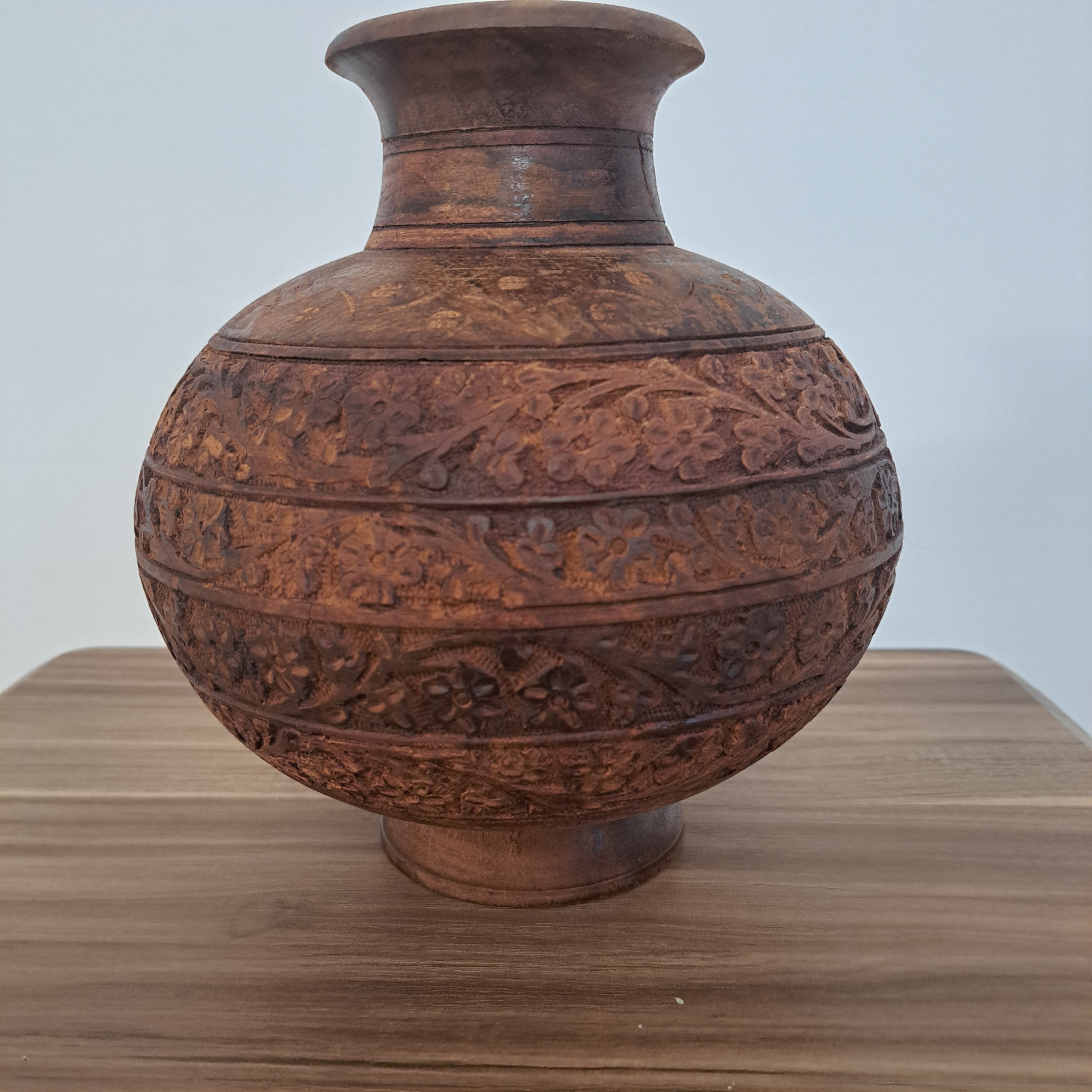 گلدان دکوری آنتیک چوبی کار دست کم یاب
