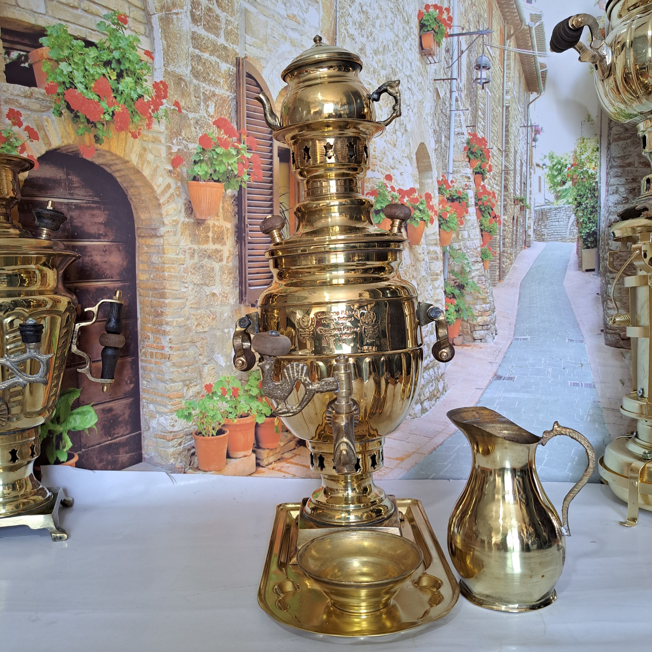 سرویس سماور برنجی یک و نیم لیتر نو