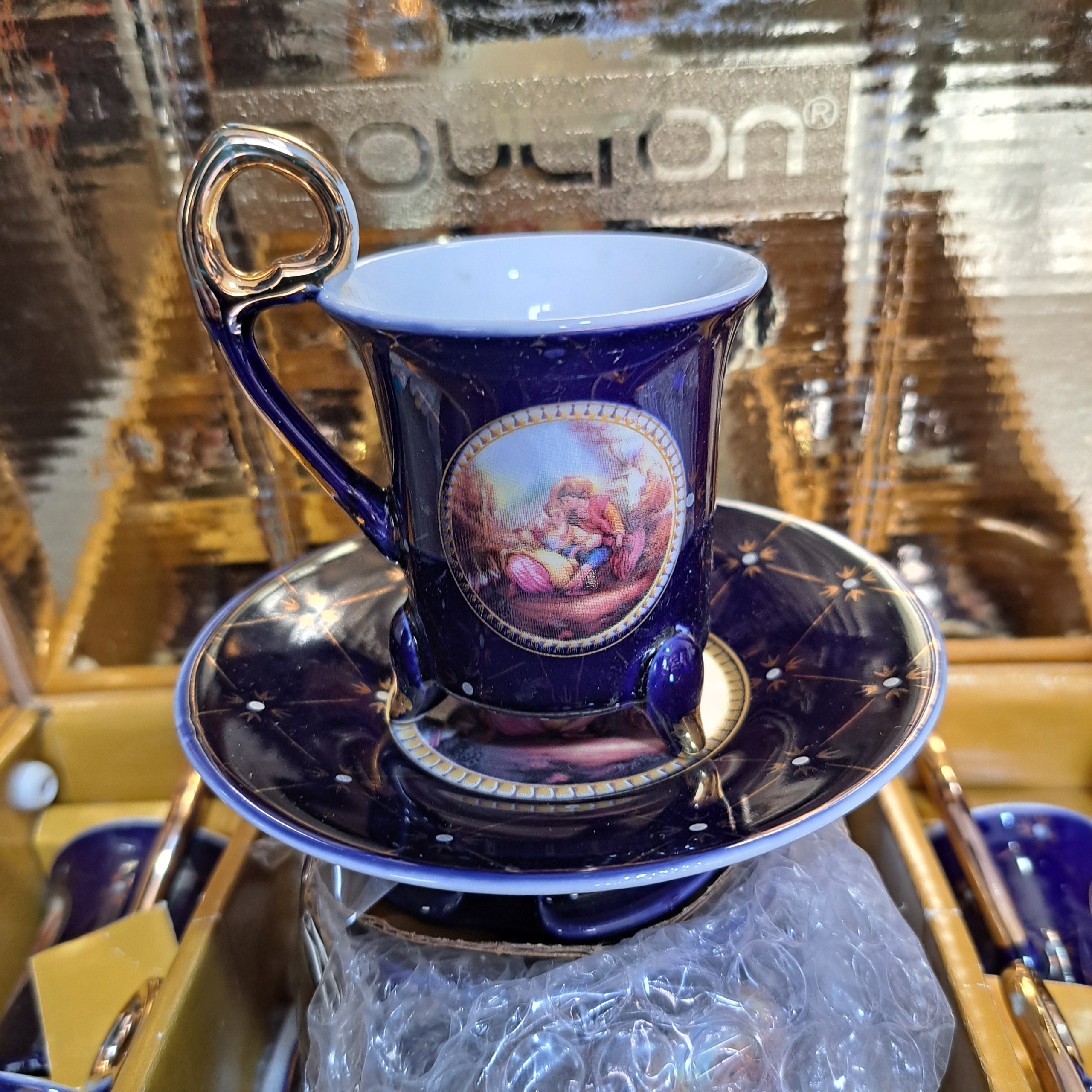 سرویس قهوه خوری سورمه ای با جعبه کادویی