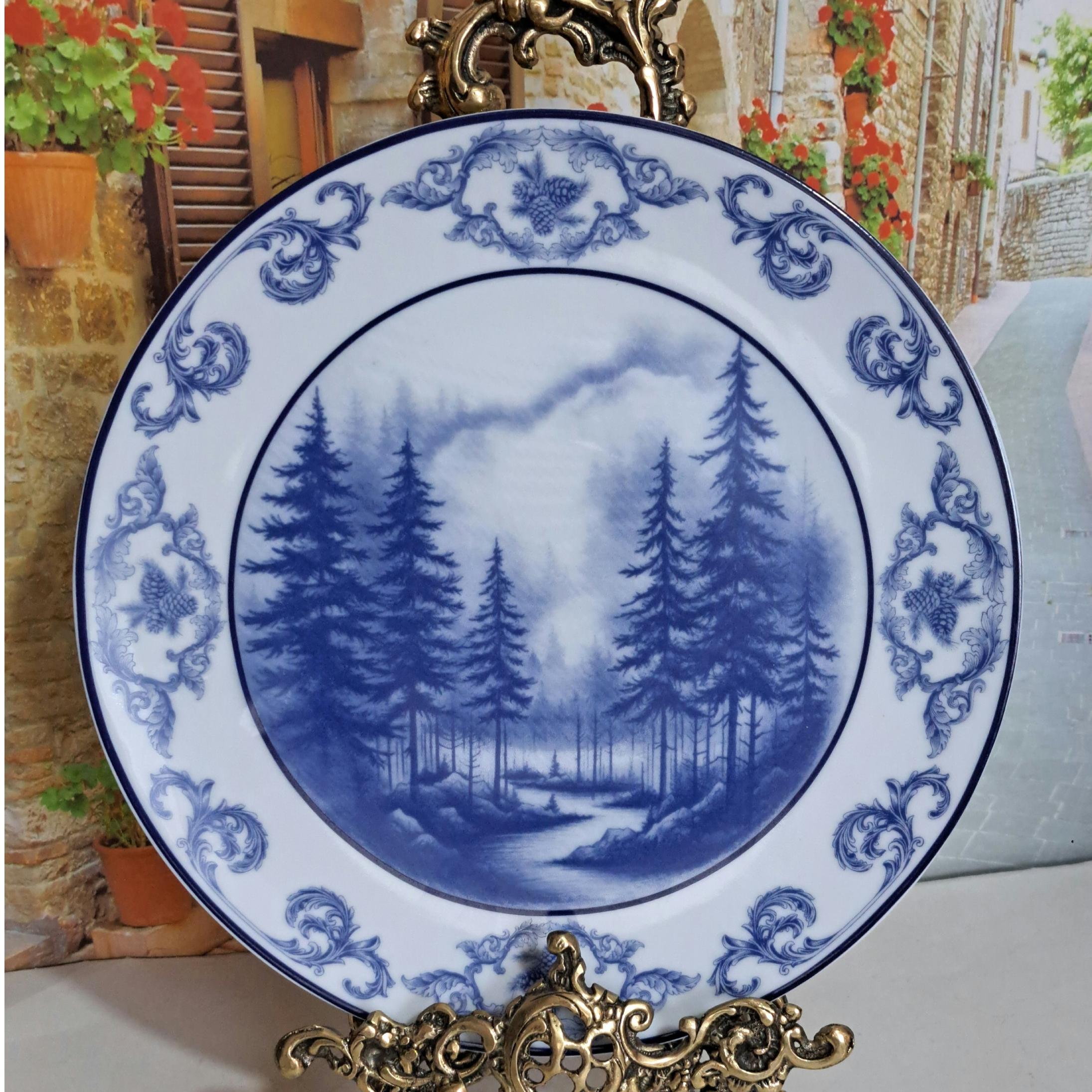 بشقاب دیواری قلم آبی چینی طرح جنگل بزرگ