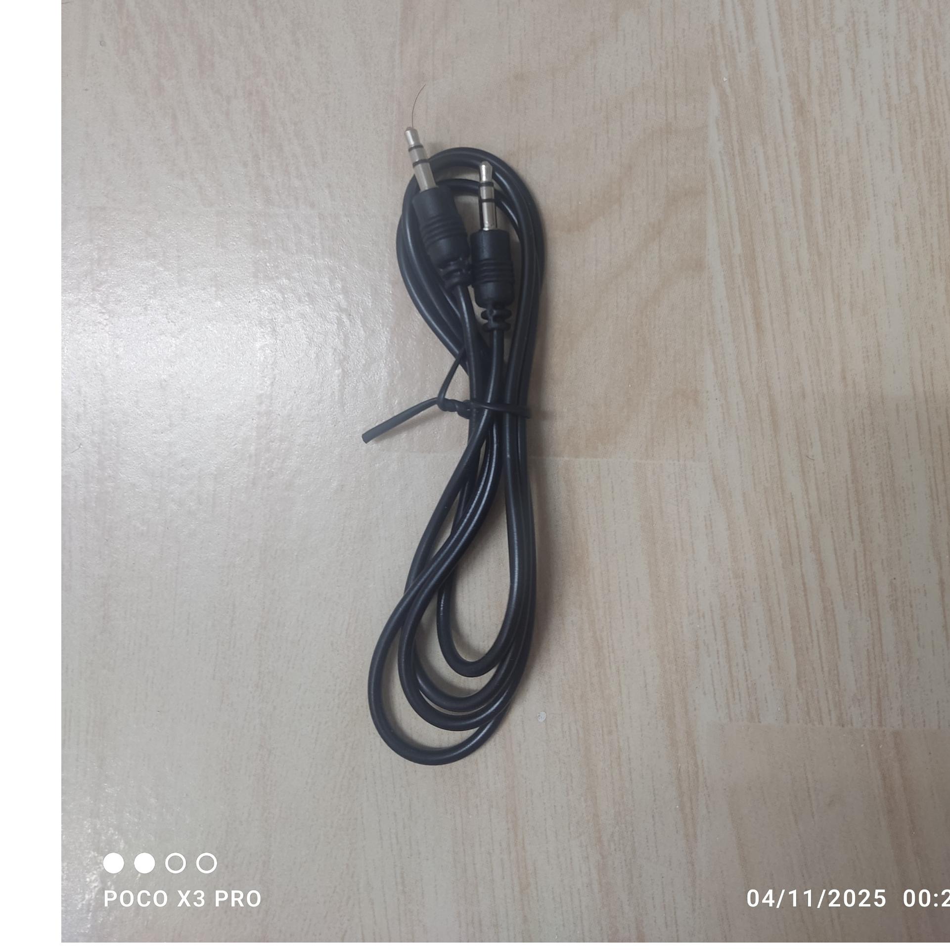 کابل انتقال صدا AUX