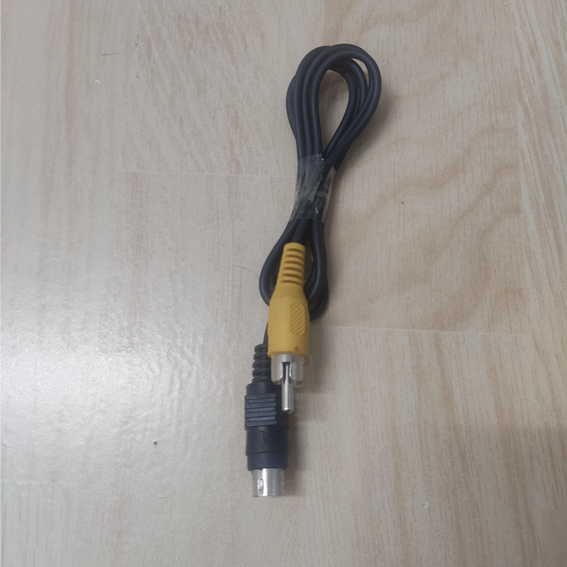 کابل تبدیل S-VIDEO به AV با طول کوتاه