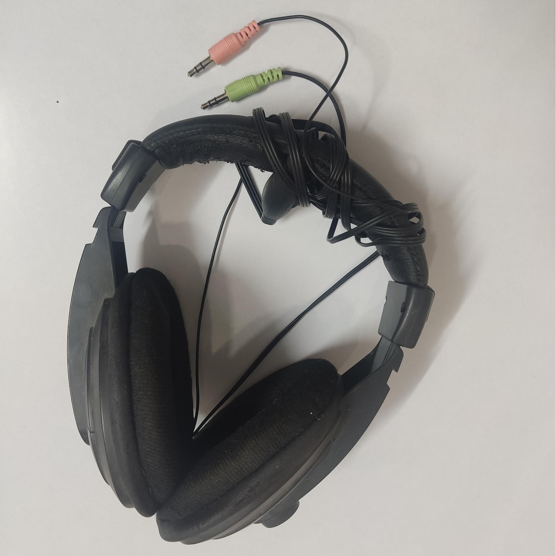 هدفون فاقد میکروفون