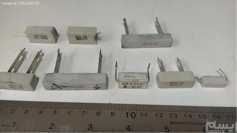 8 عدد مقاومت آجری با ظرفیت متفاوت