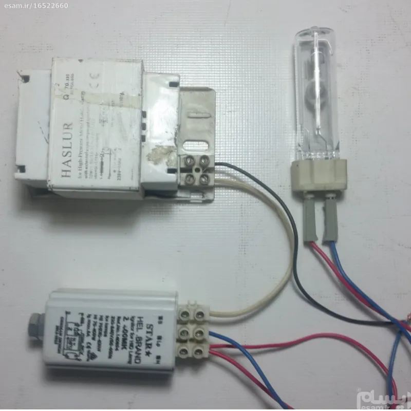 لامپ متال هالید (بخار هلیوم و سدیوم )