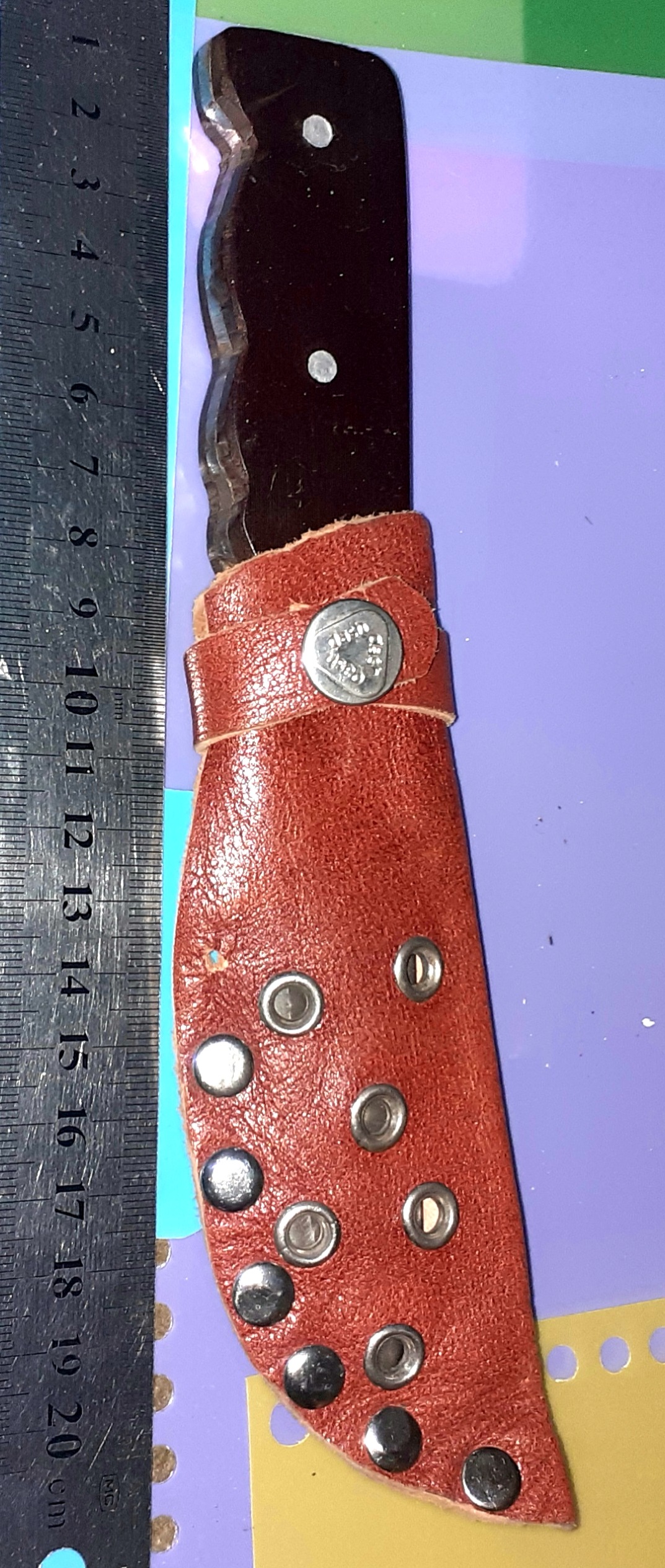 چاقو قدیمی و آنتیک