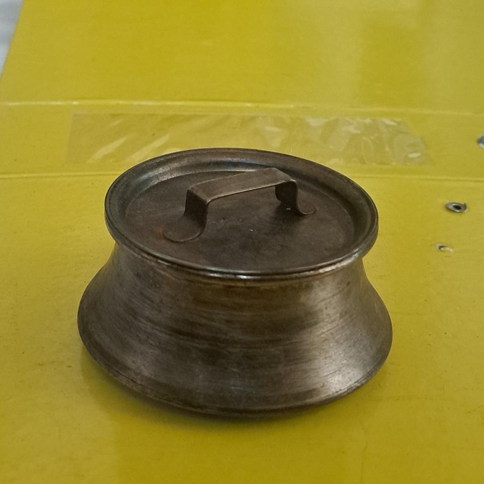 دیگچه دکوری زیبا طرح مسی قدیمی