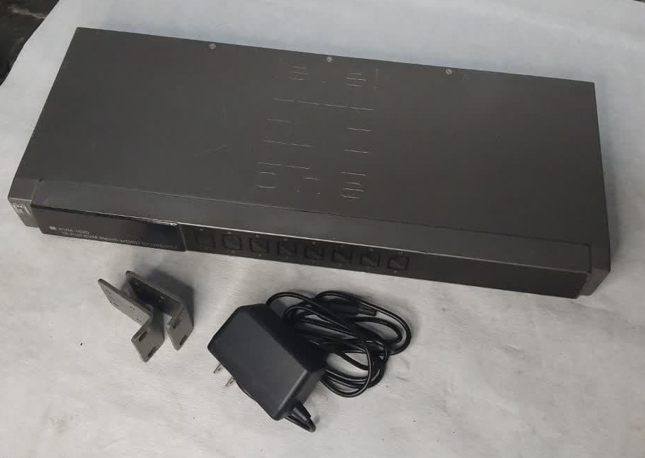 کی وی ام سوئیچ 16 پورت مدل KVM-1620