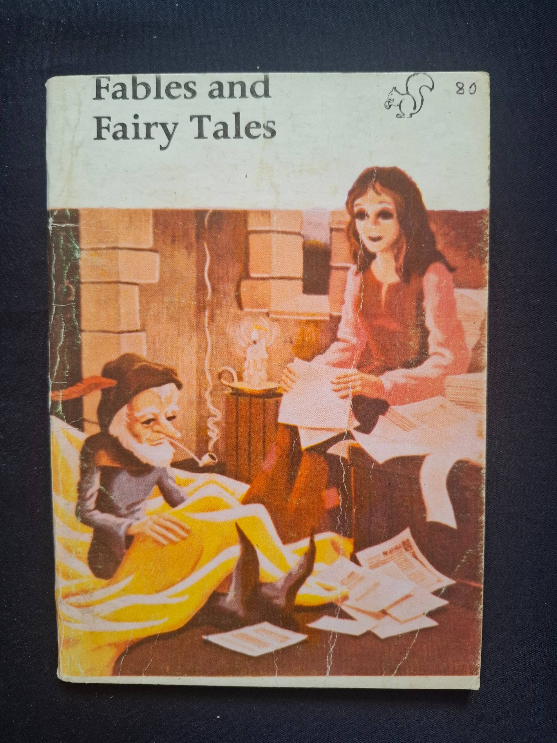 Fables and fairy tales انگلیسی