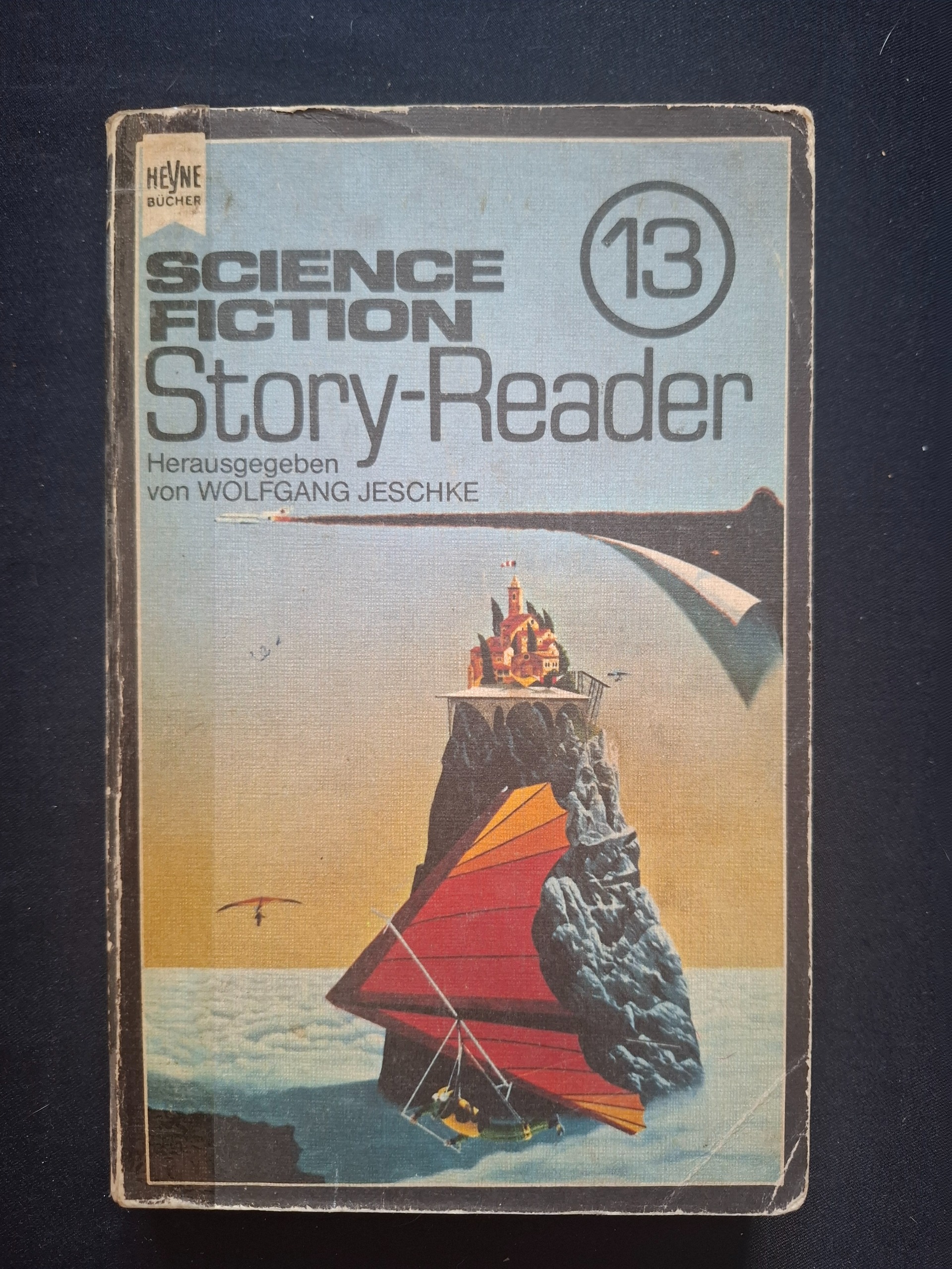 Science fiction story reader آلمانی