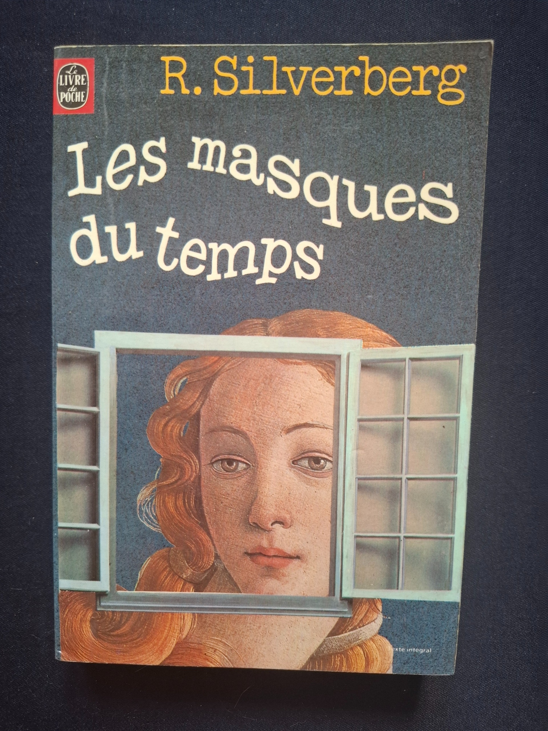 Les masques du temps فرانسه