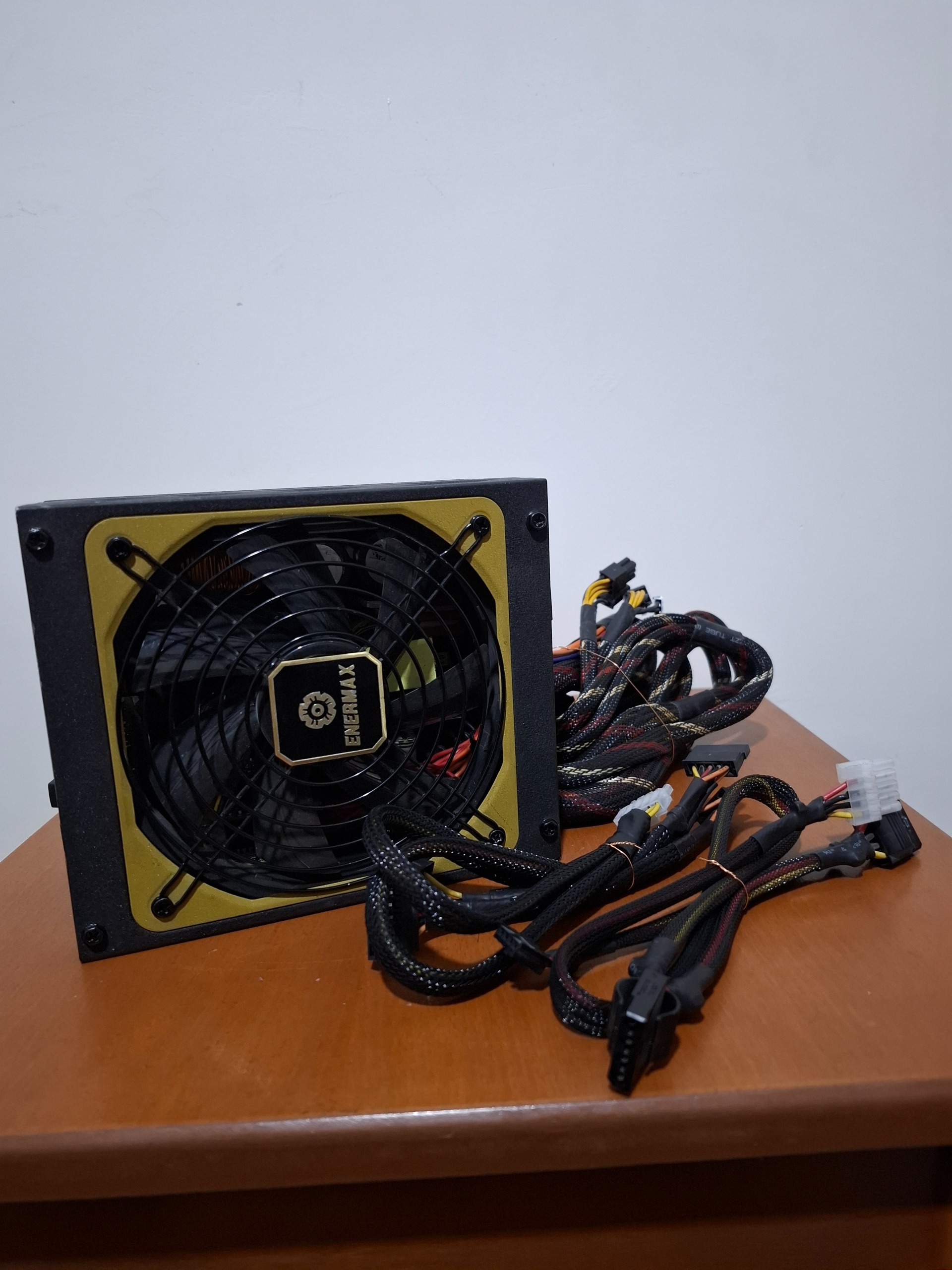 پاور enermax 1000w