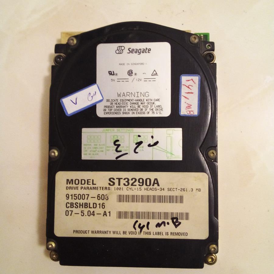 هارد HDD فوق کمیاب 261 مگابایت سی گیت (ک 3)شS N 7
