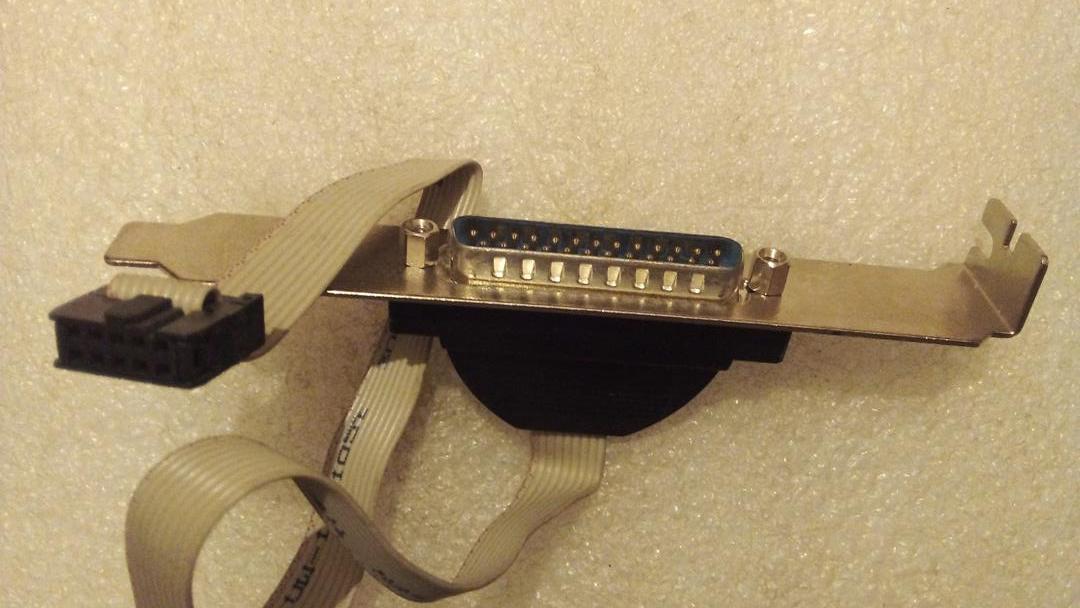 براکت پنل 1 پورت قدیمی پشت کیس (ک 19)(ب 4)19