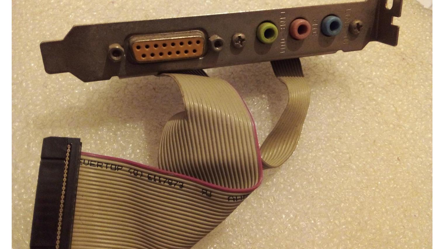 براکت پنل پورت صدا و گیم قدیم پشت کیس(ک 19)(ب 4)26