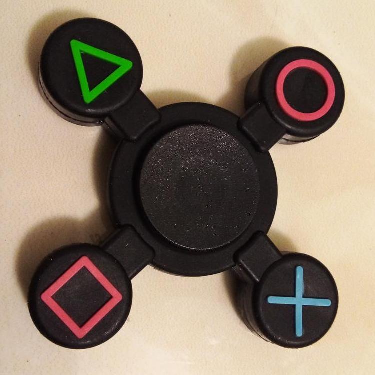 اسپینر دستی مدل پلی استیشن Play Station عالی (ک 9)