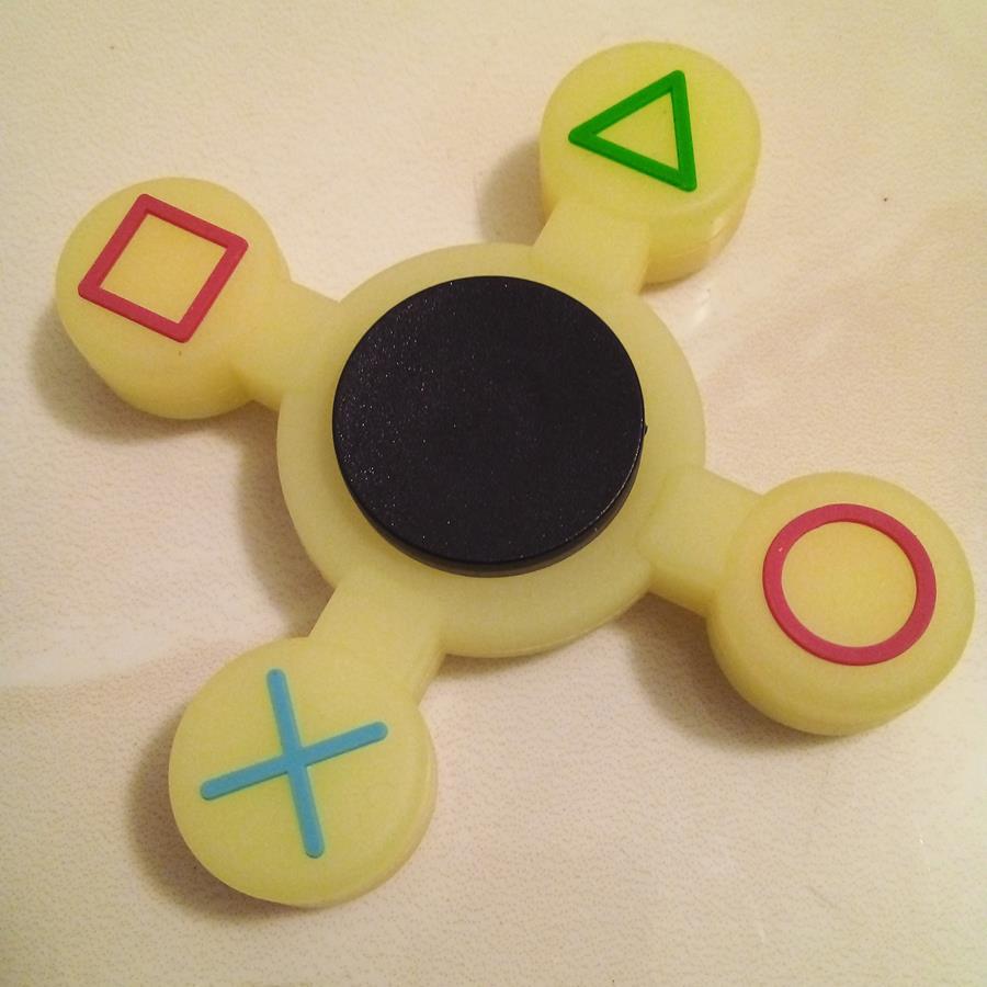 اسپینر دستی مدل پلی استیشن Play Station عالی(ک 15)