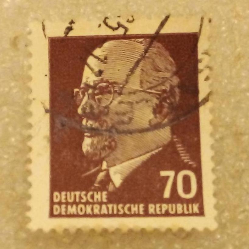 تمبر المان شرقی DDR شخصیت 70 باطله (90)7