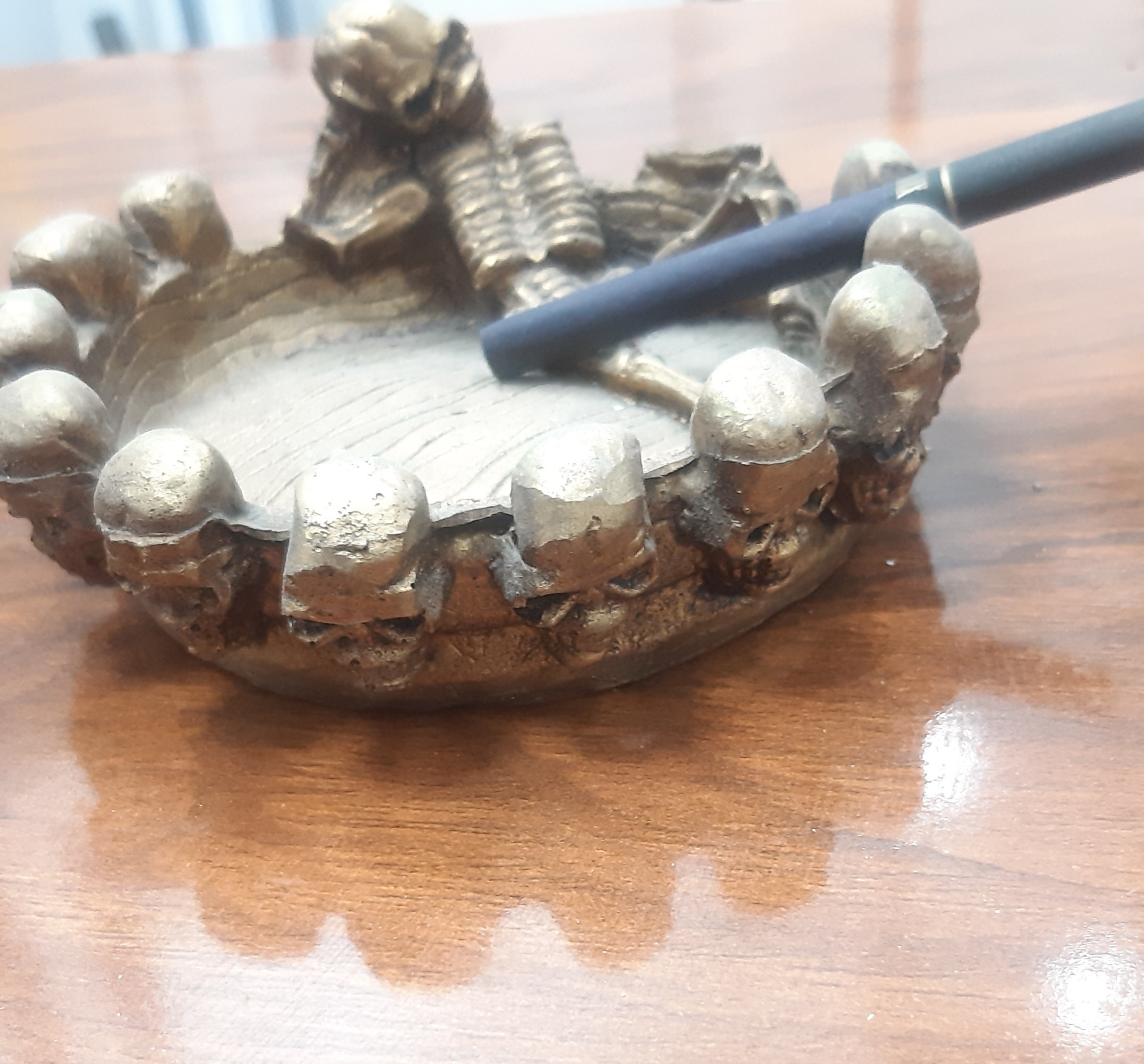 زیر سیگاری طرح اسکلت