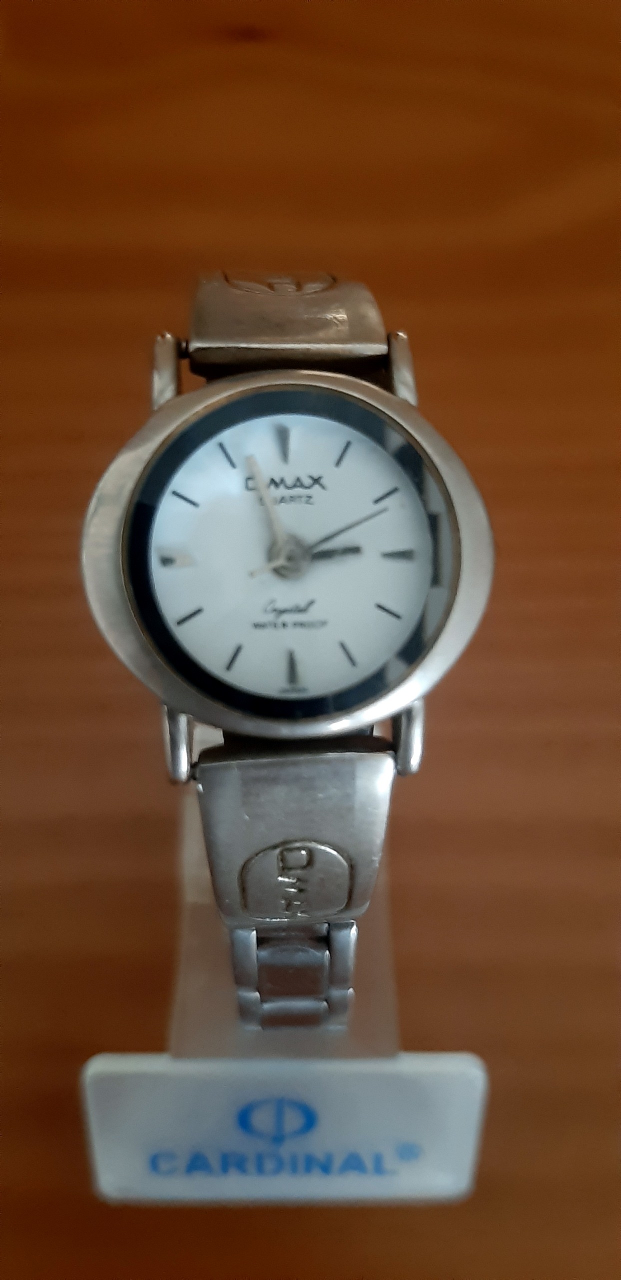 ساعت مچی قدیمی مارک OMAX ژاپنی