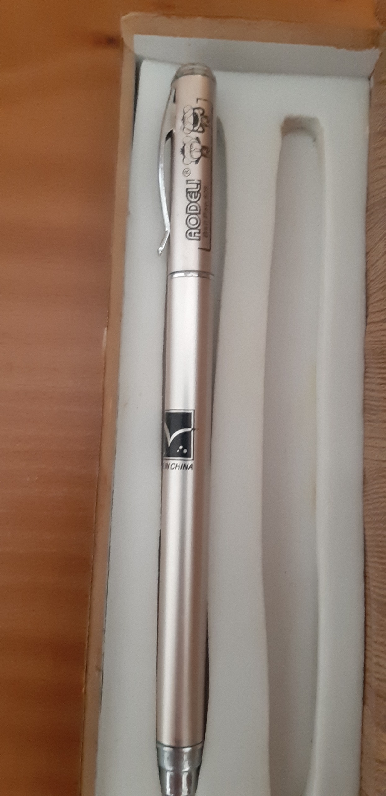 روان نویس( خودکار ) زیبا و شیک