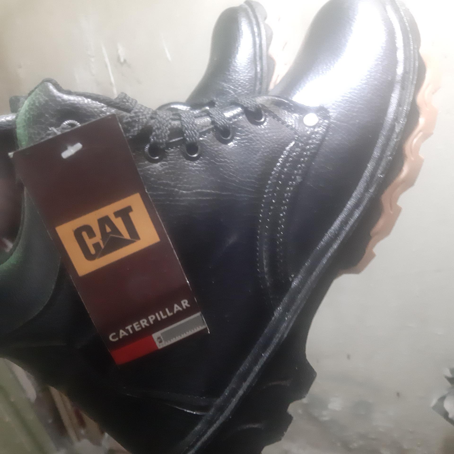 کفش نیم بوت تمام چرم مارک CATERPILLAR اورجینال