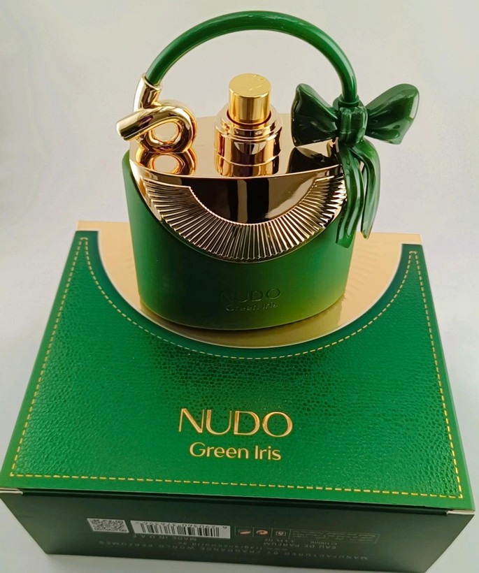 ادکلن گرین آیریش سبز رایحه خنک و سبز طبیعت ایرلند