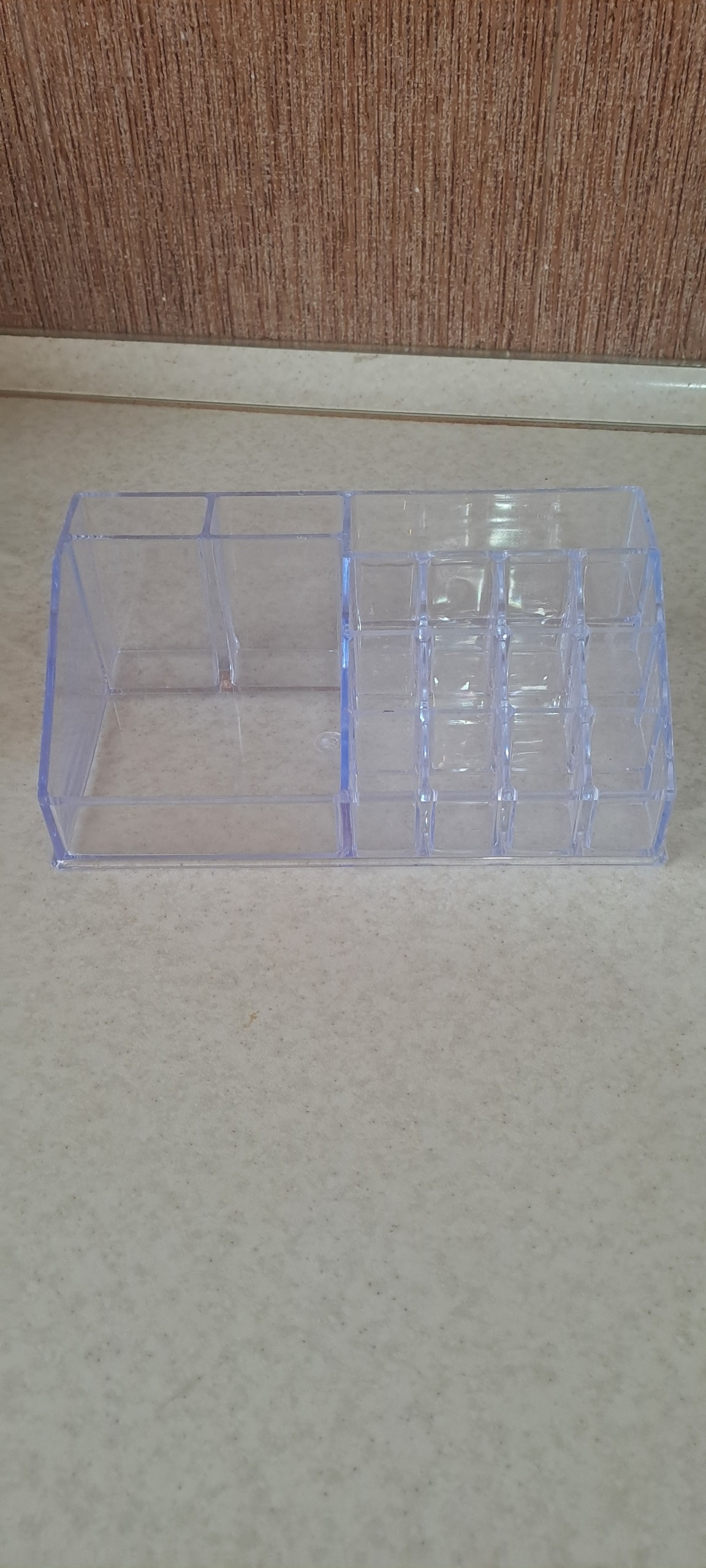 استند لوازم آرایش