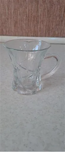 یک